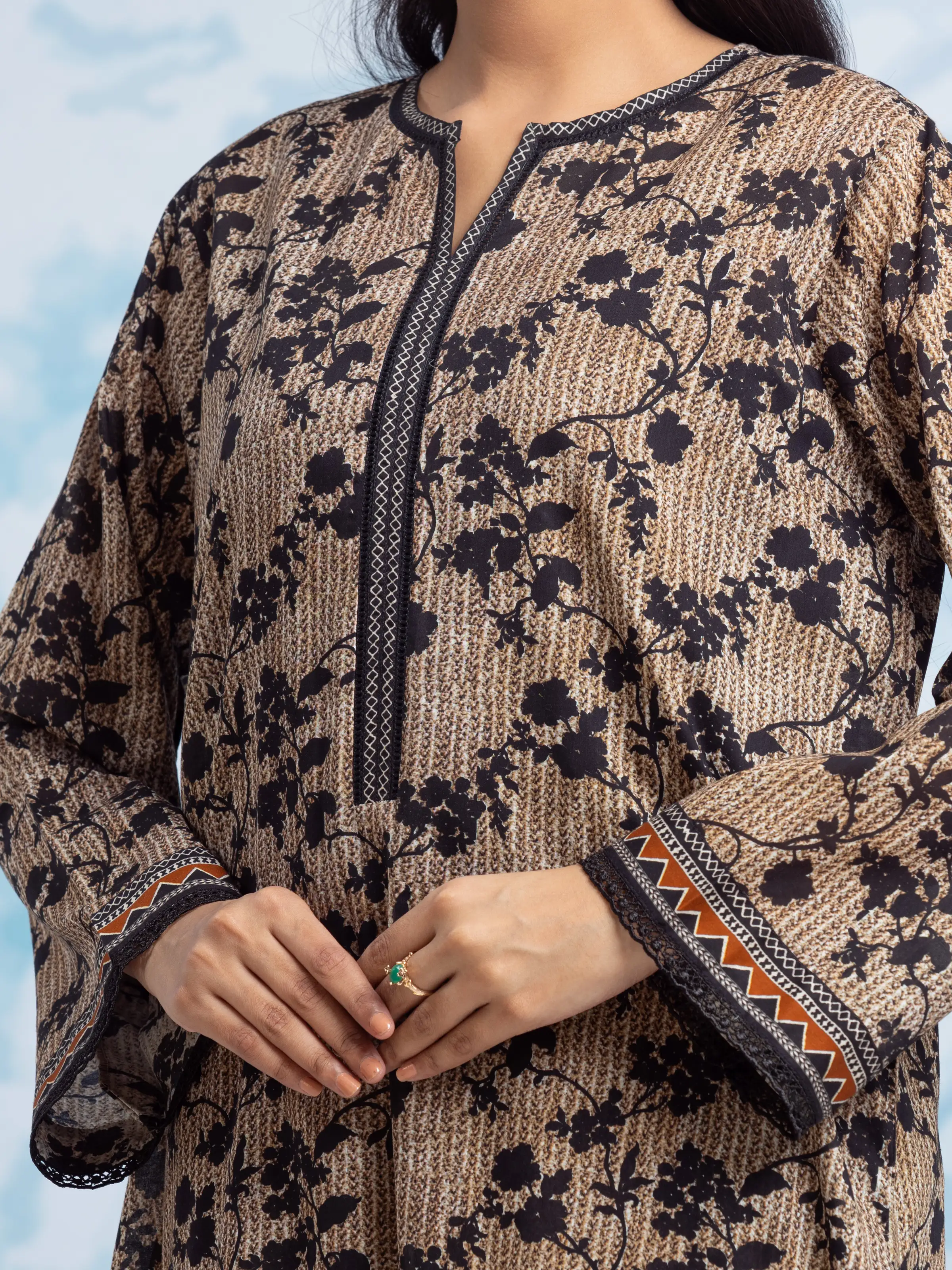 Unstitched Printed Khaddar Suit - EWU24A3-29714-3P - Image 3