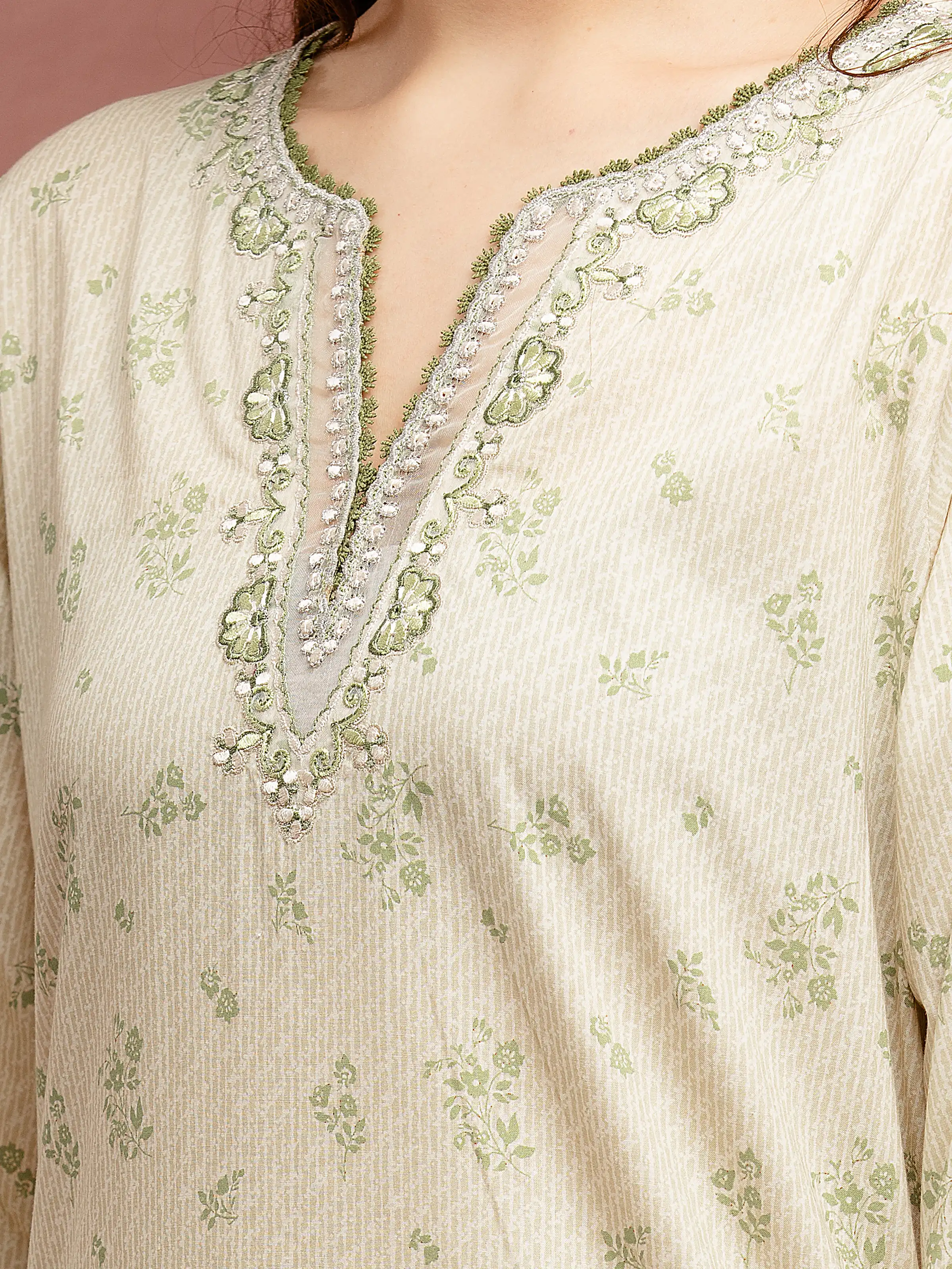 Unstitched Embroidered Cambric Shirt - EWU5V2-31058S - Image 3