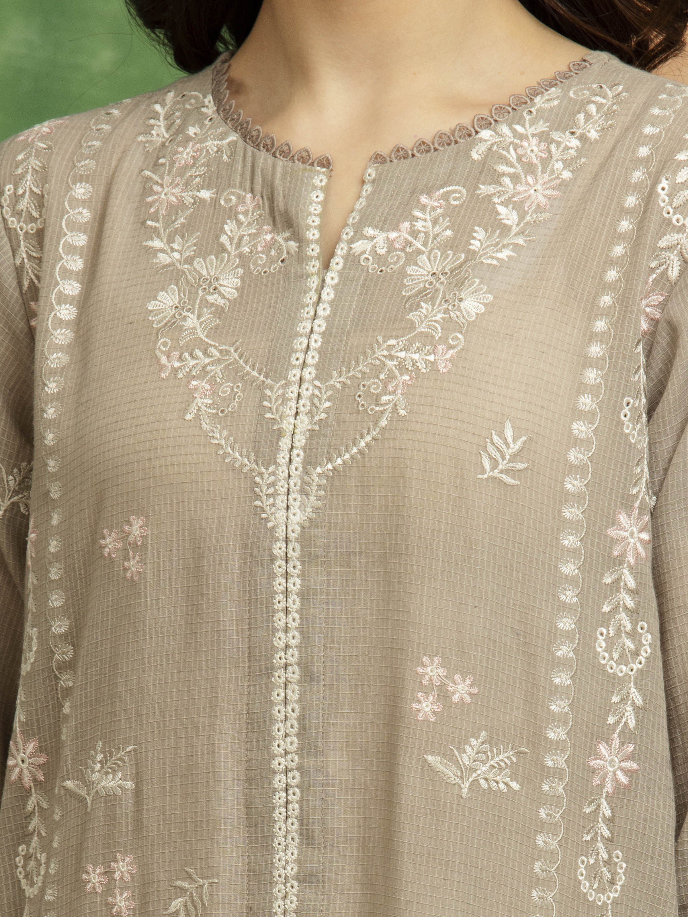 Unstitched Embroidered Lawn Suit - EWU5V1-31229-3P - Image 3