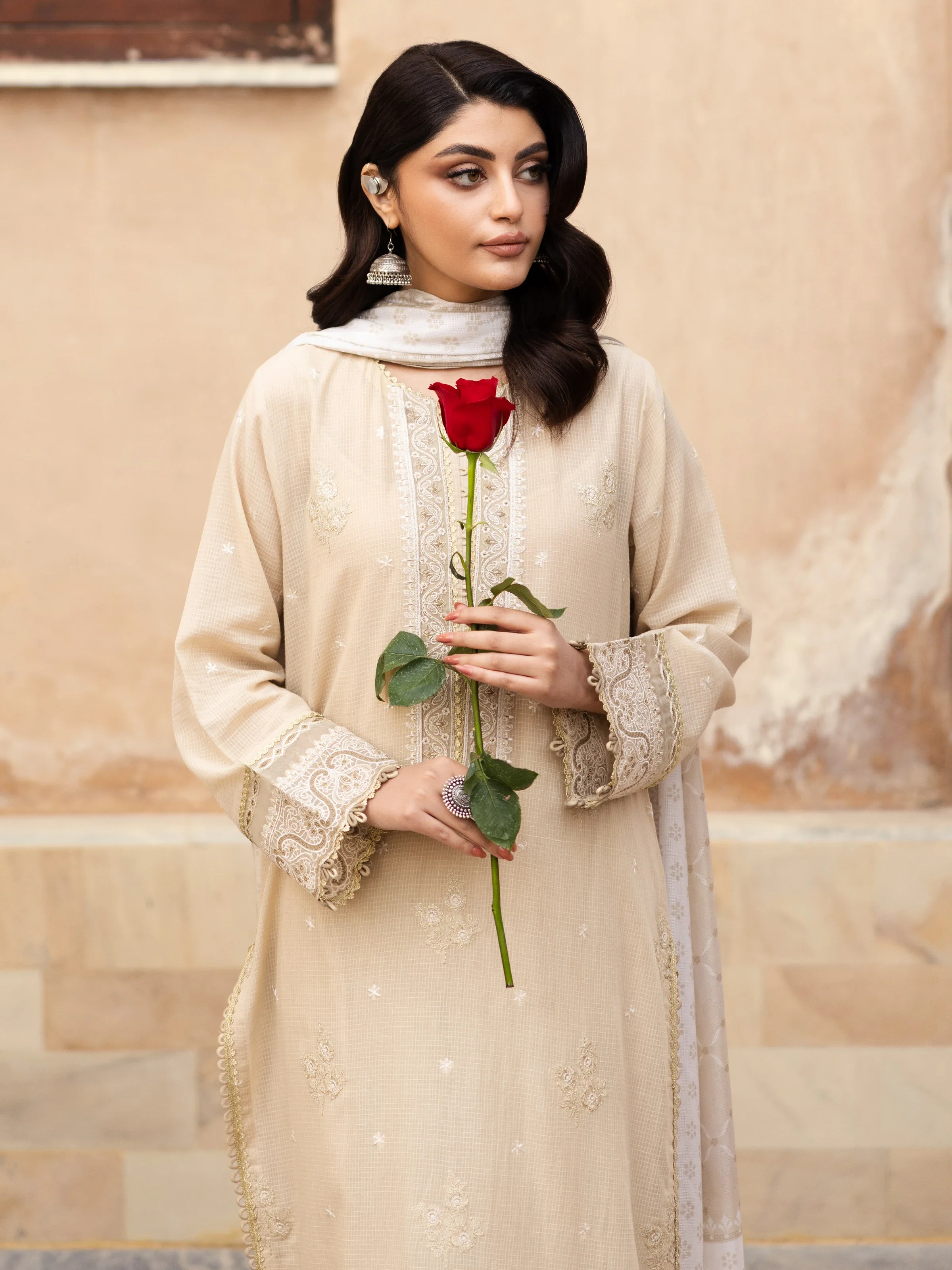 Unstitched Embroidered Lawn Suit - EWU5V1-31249-3P - Image 4