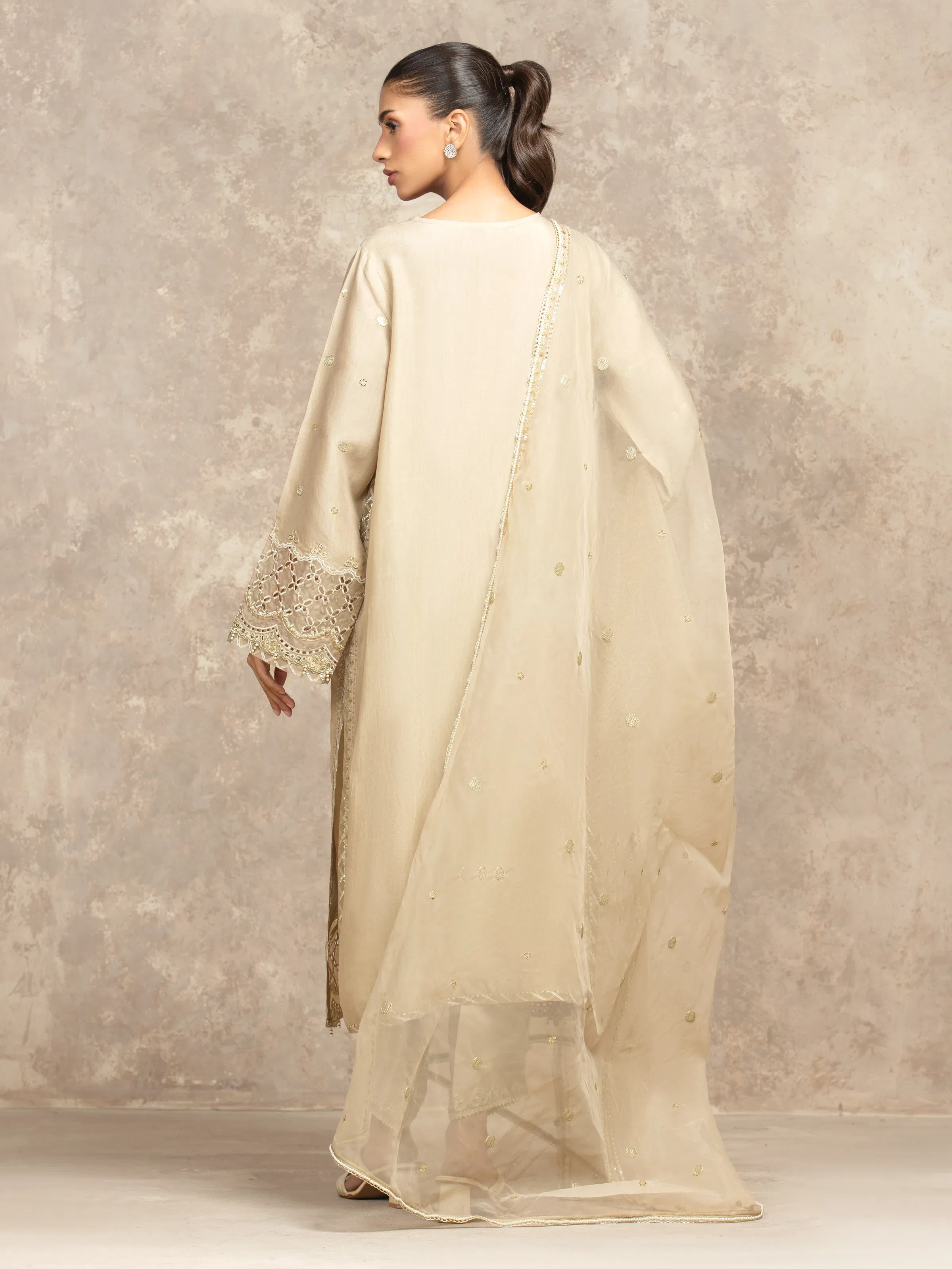 Unstitched Embroidered Viscose Suit - EWU5V19-32046-3P - Image 6