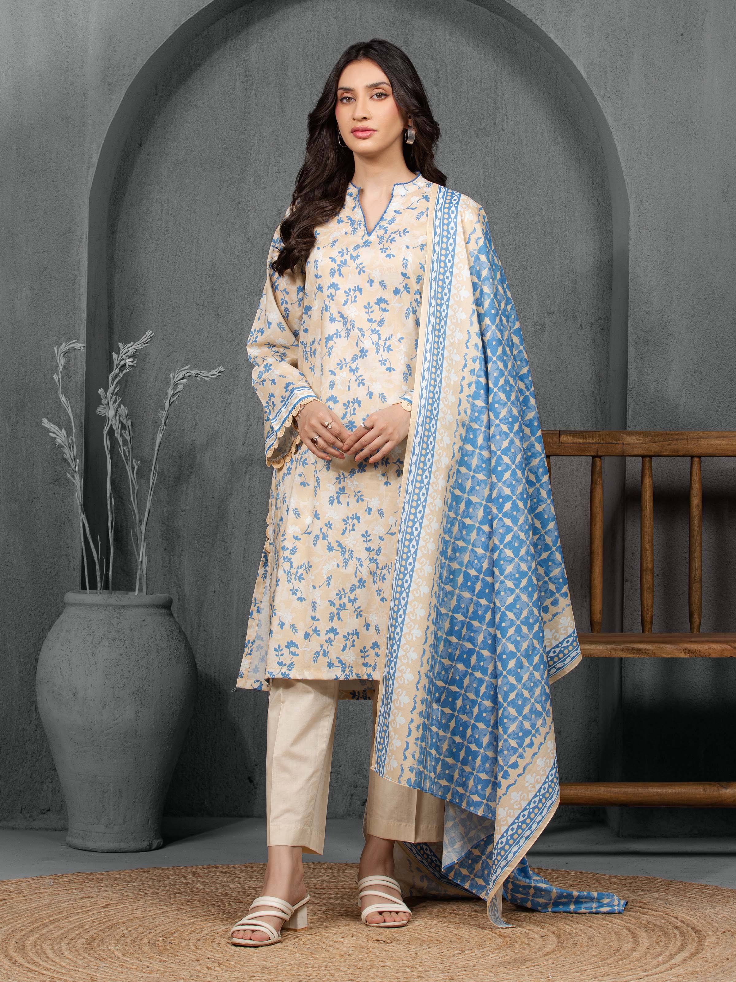 Unstitched Printed Cambric Suit - EWU5A2-35808-3P