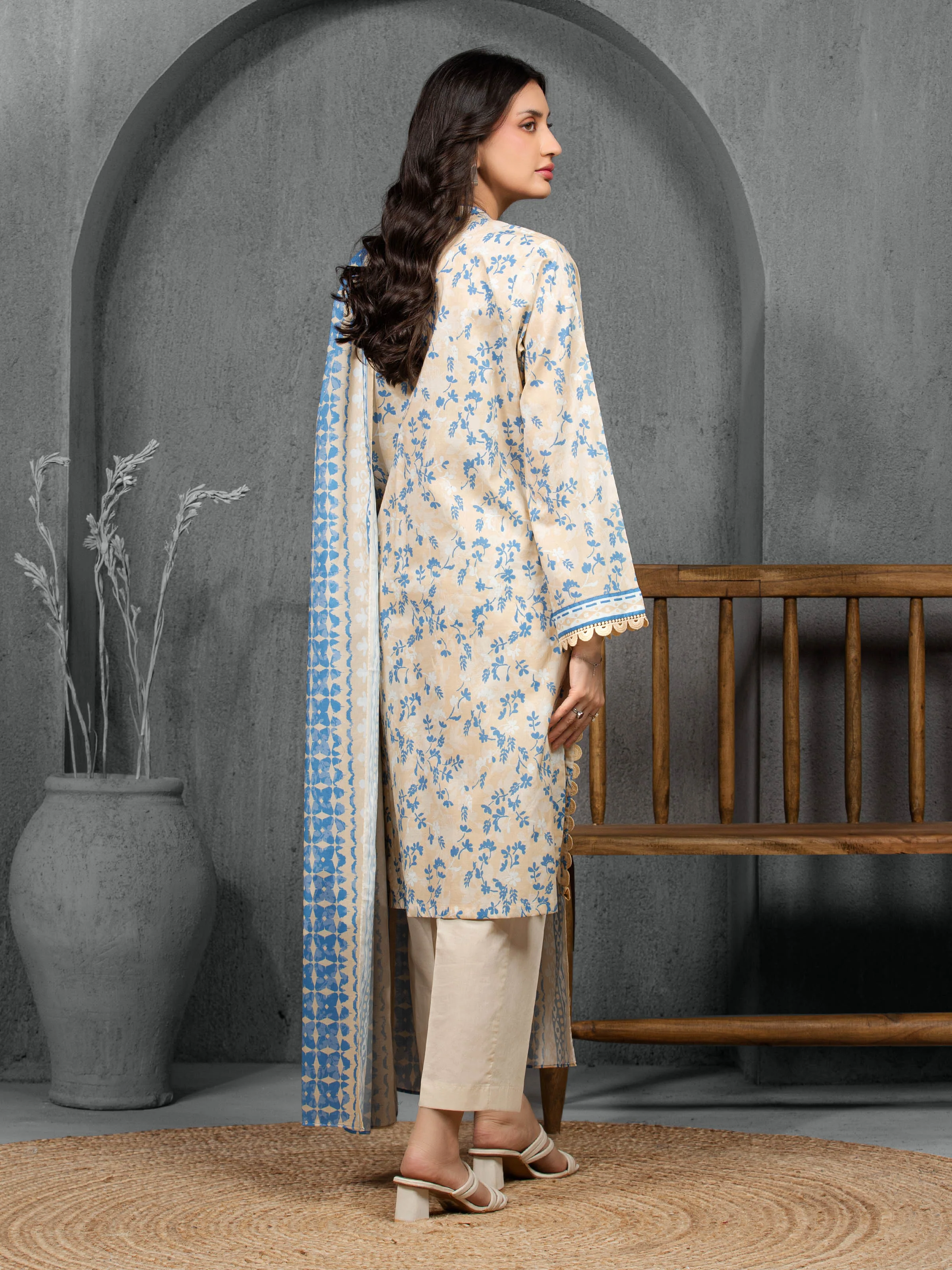 Unstitched Printed Cambric Suit - EWU5A2-35808-3P - Image 5
