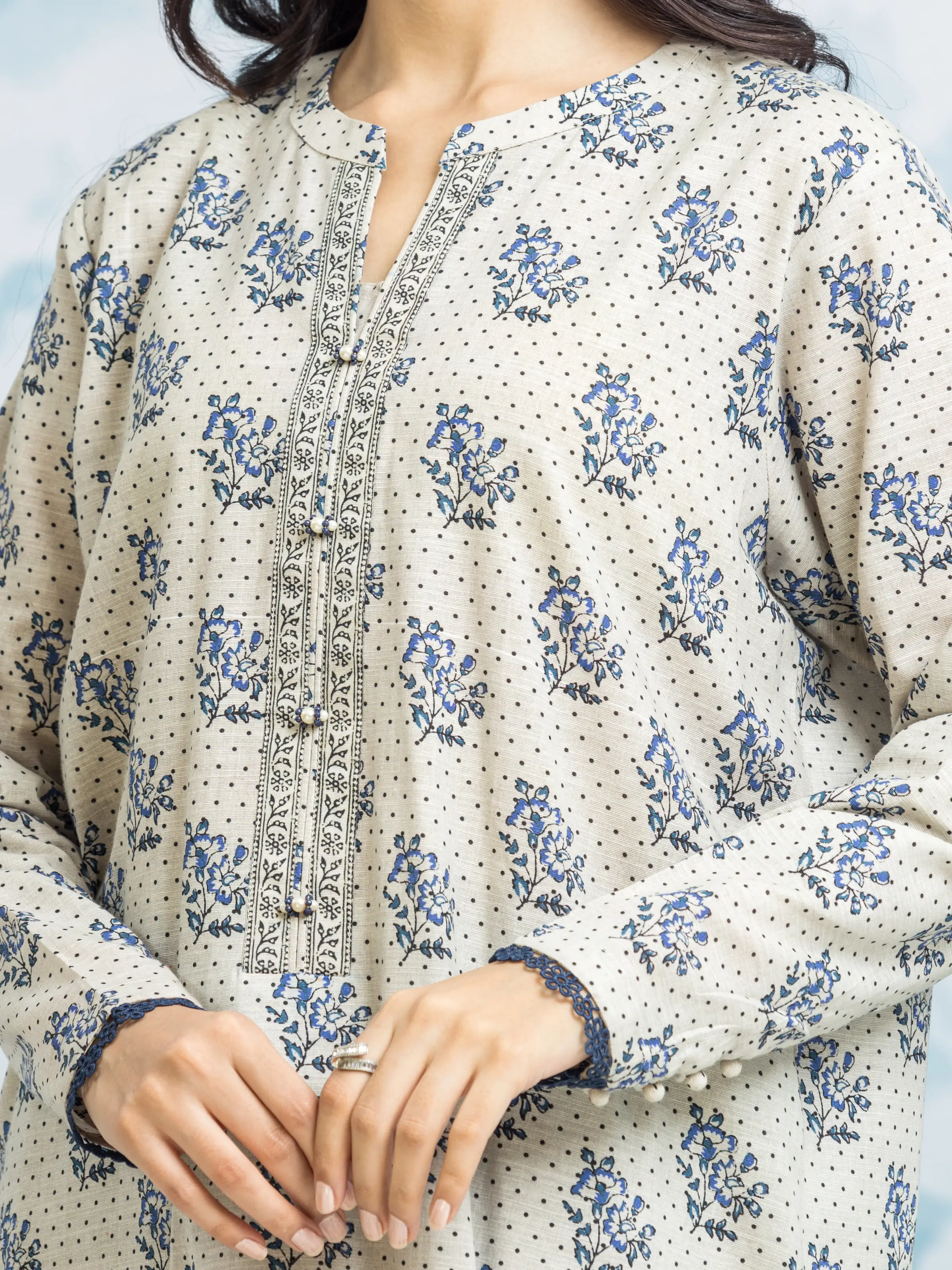 Unstitched Printed Khaddar Suit - EWU24A3-29313-3P - Image 3