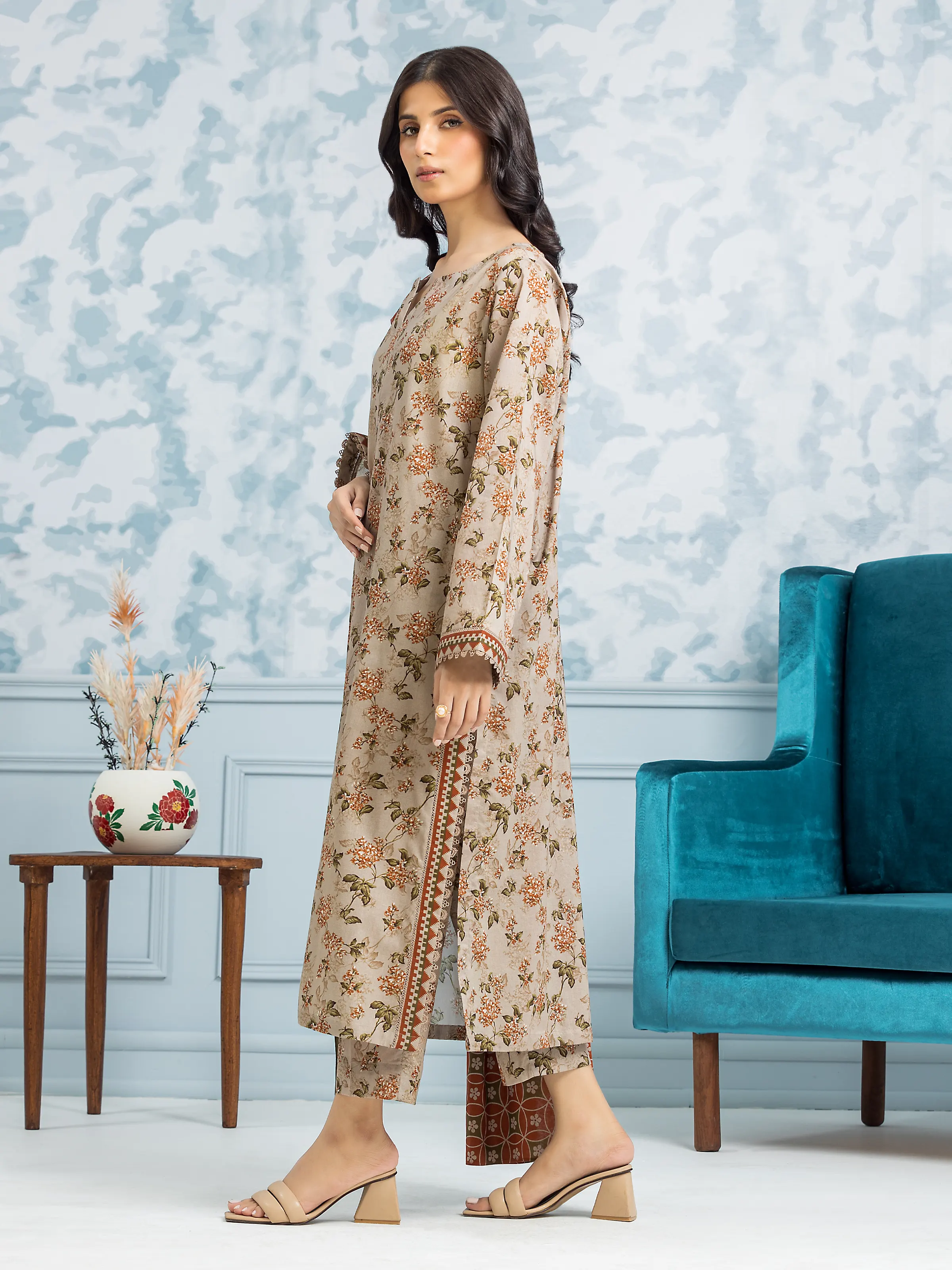 Unstitched Printed Khaddar Suit - EWU24A3-29715-3P - Image 2