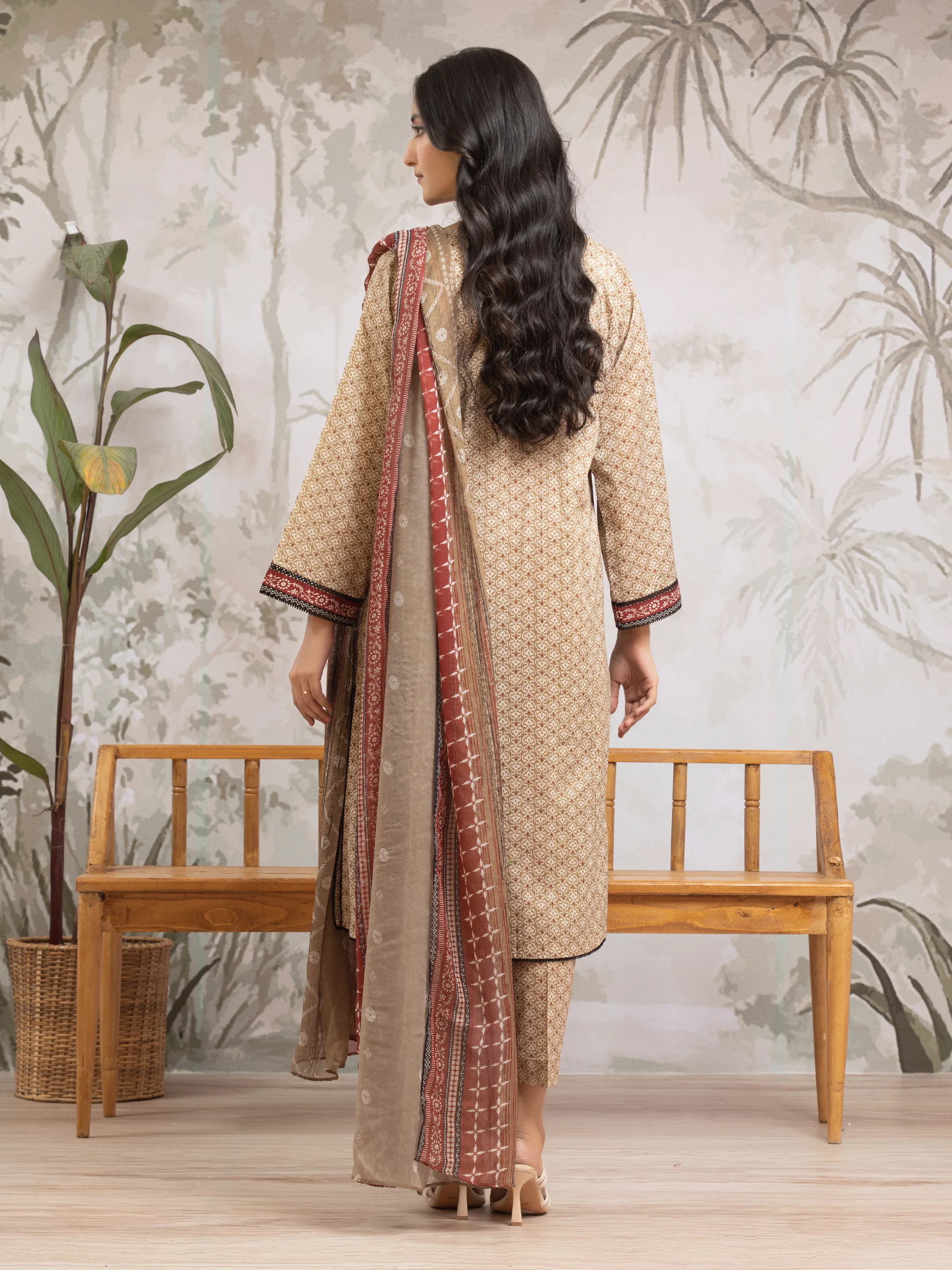 Unstitched Printed Khaddar Suit - EWU24M2-187 - Image 2