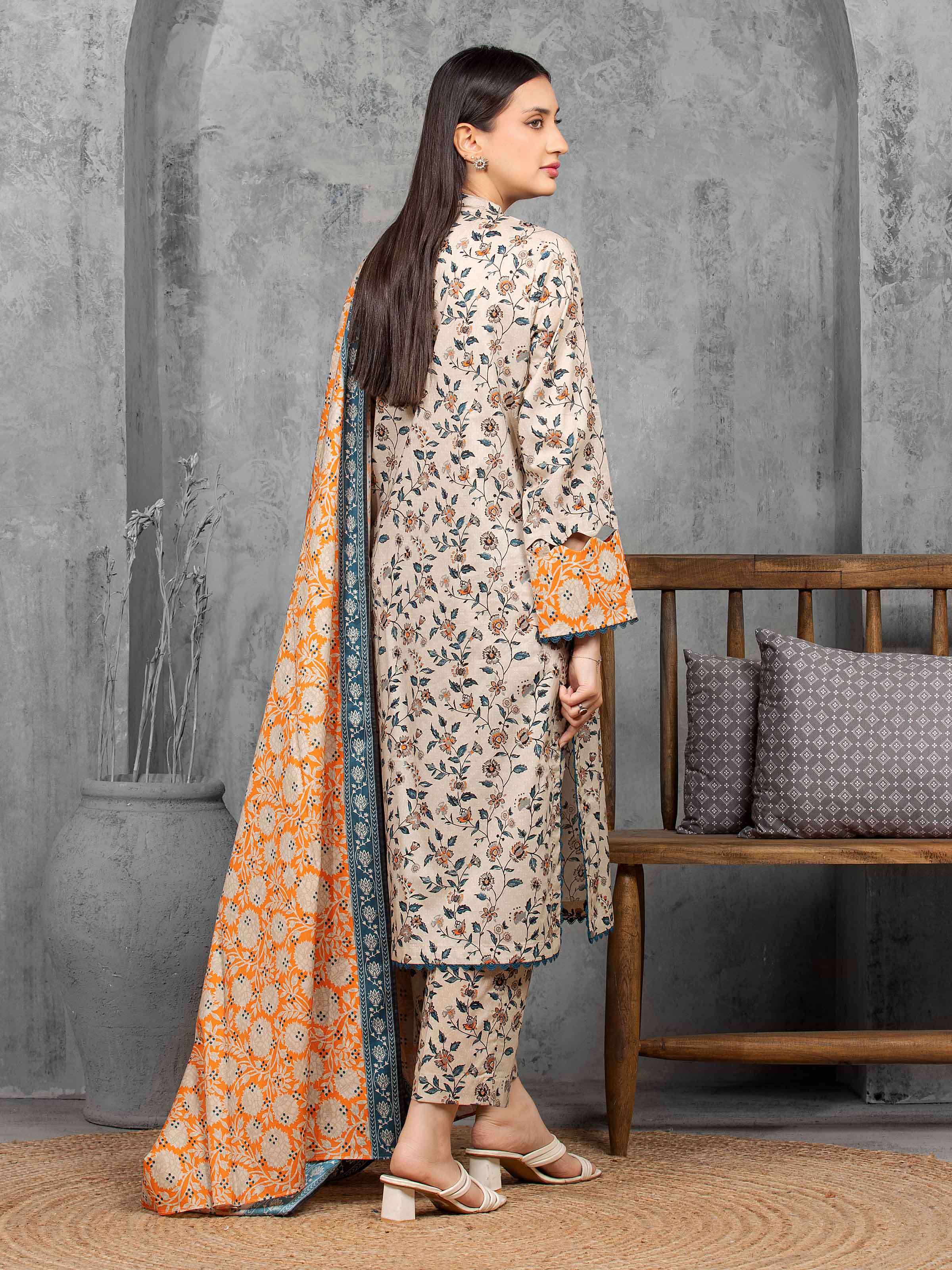 Unstitched Printed Khaddar Suit - EWU5A3-36091-3P - Image 6