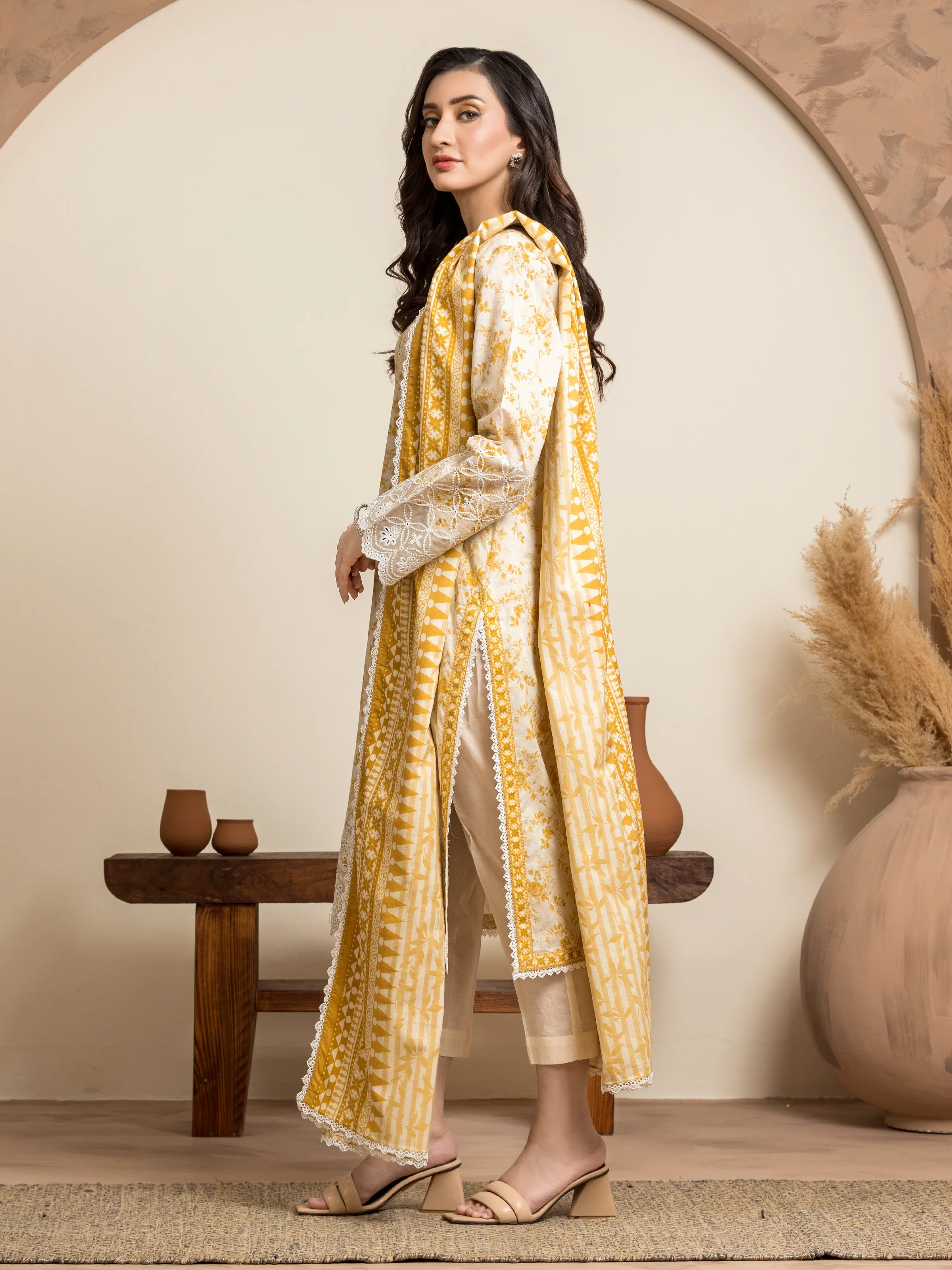 Unstitched Embroidered Lawn Suit - EWU24V1-28609-3P - Image 3