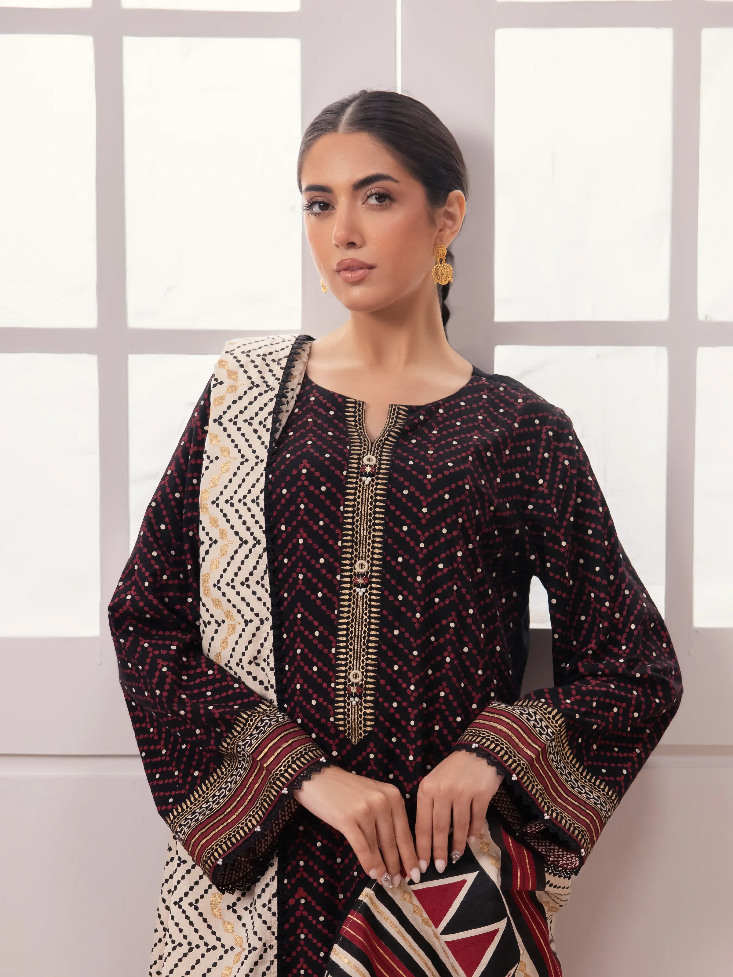 Unstitched Block Print Cambric Suit - EWU24M1-055 - Image 5