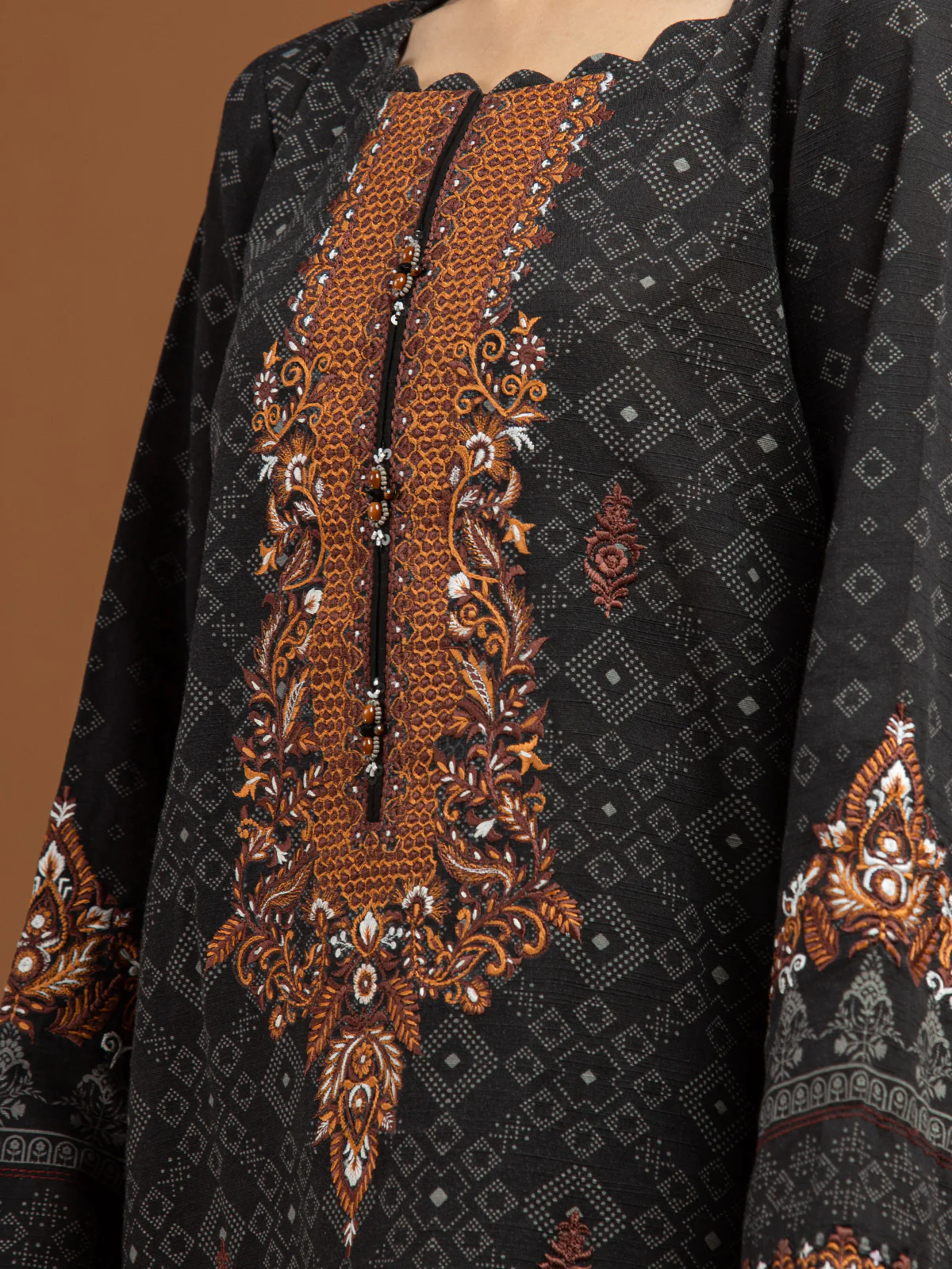 Unstitched Embroidered Khaddar Shirt - EWU22V11-25036S - Image 5