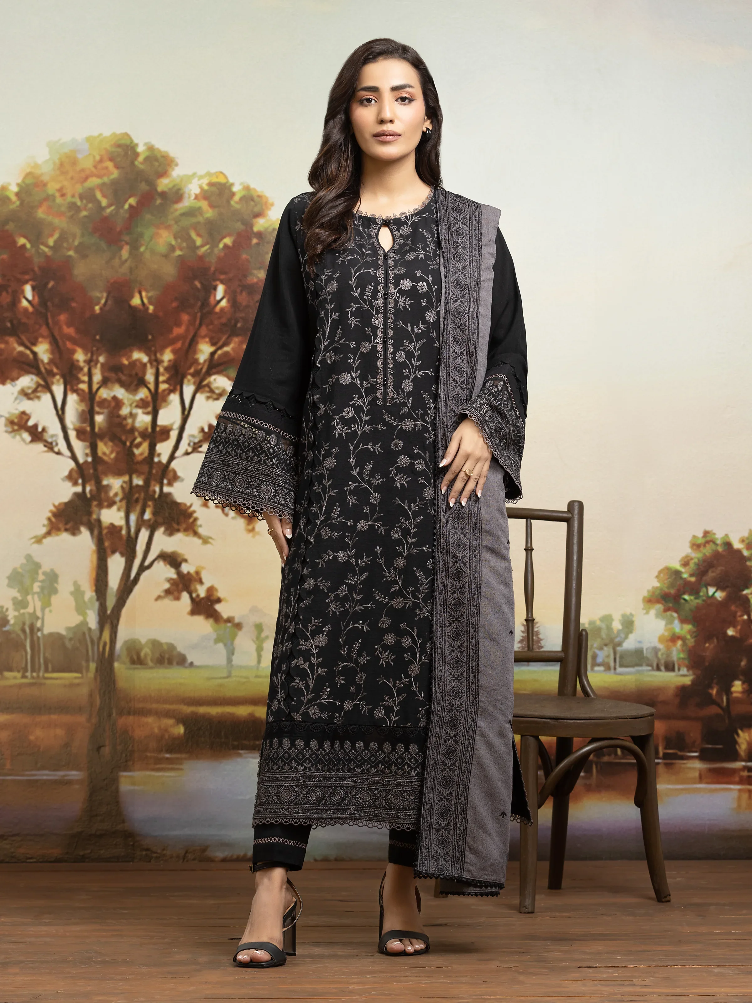 Unstitched Embroidered Khaddar Suit - EWU24V11-30303-3P