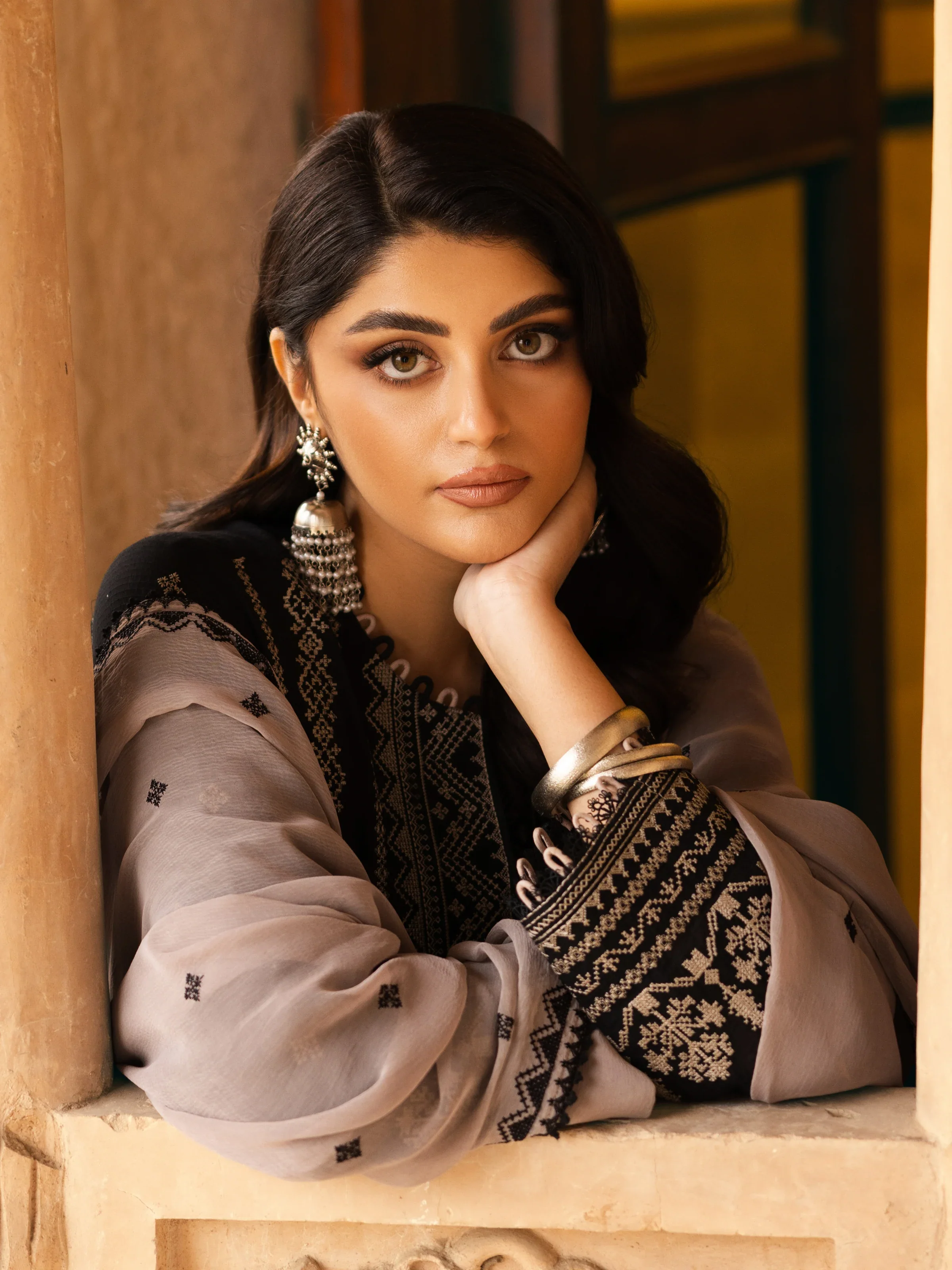 Unstitched Embroidered Lawn Suit - EWU5V1-31248-3P - Image 2