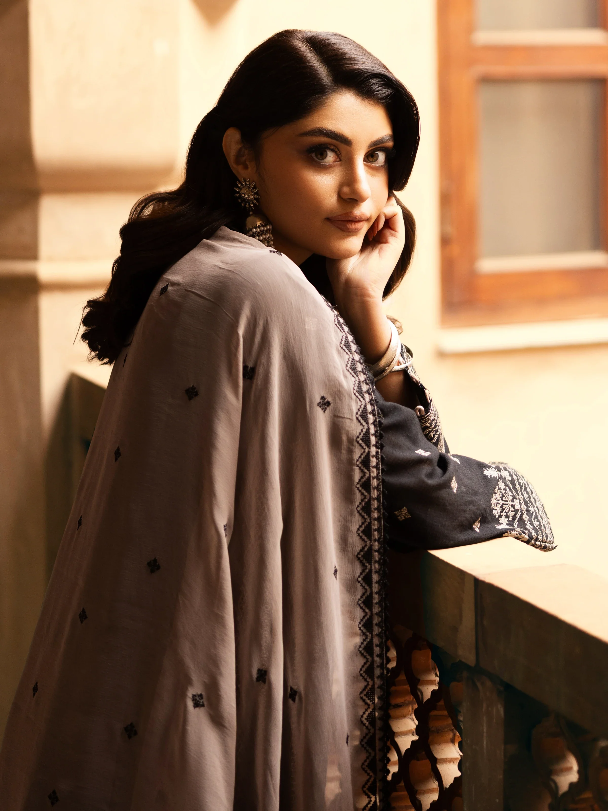 Unstitched Embroidered Lawn Suit - EWU5V1-31248-3P - Image 3