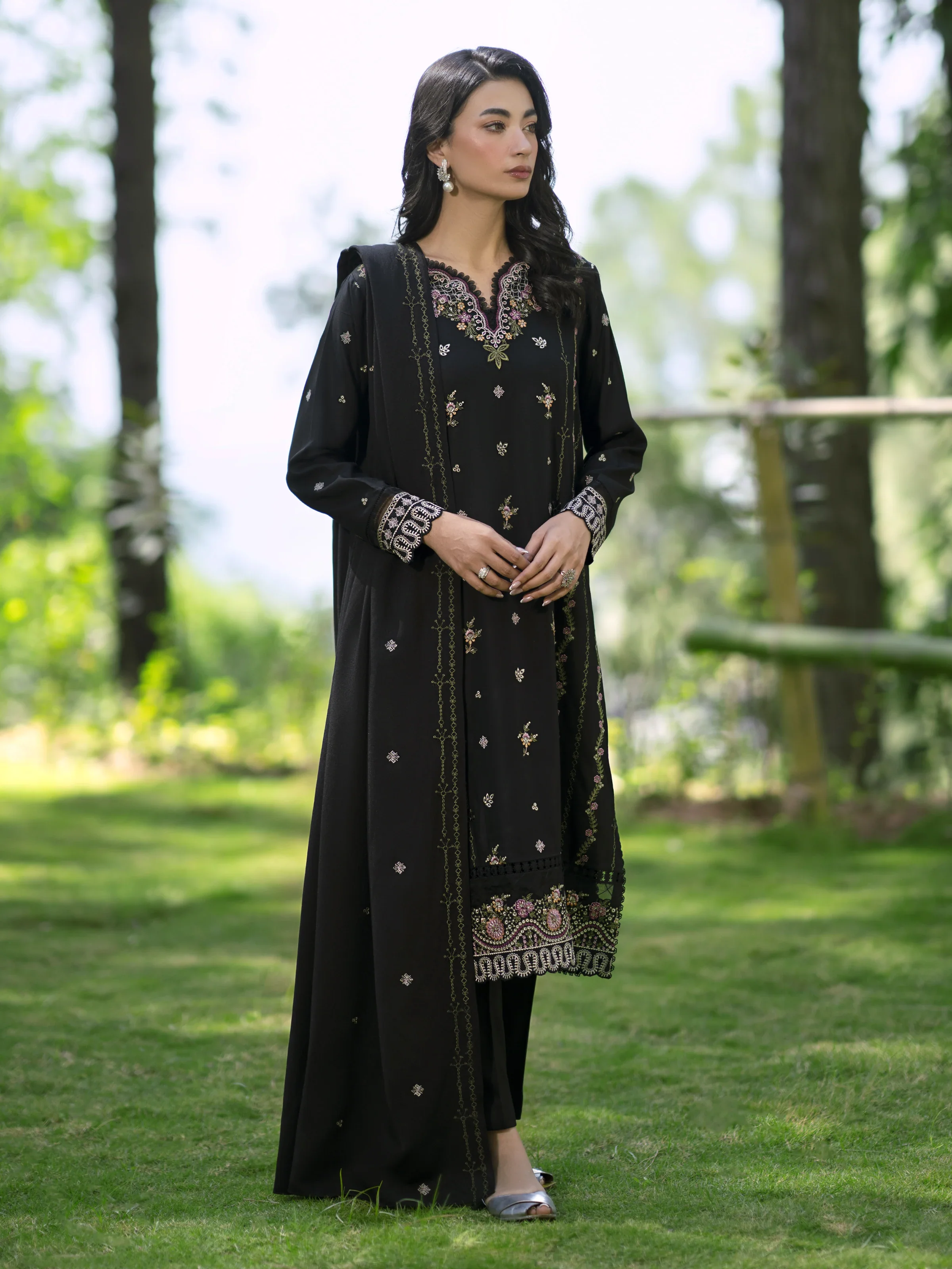 Unstitched Embroidered Marina Twill Suit - EWU24V14-30350-3P - Image 2