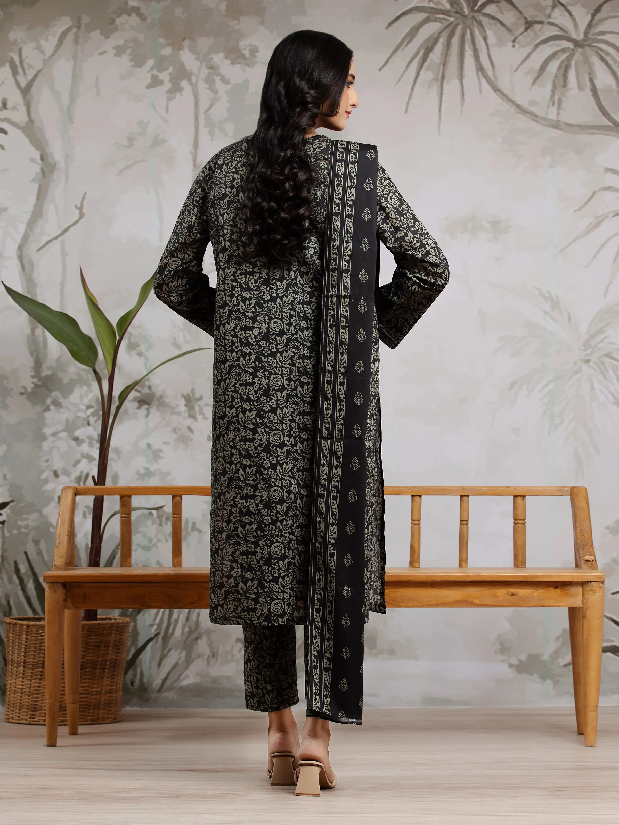 Unstitched Printed Khaddar Suit - EWU24A3-29615-3P - Image 2