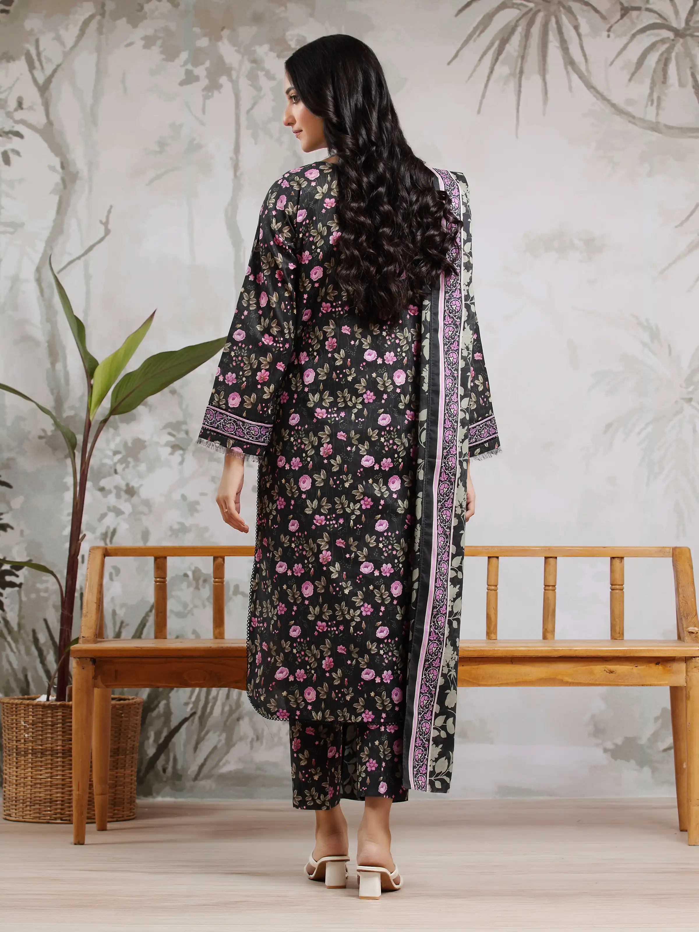 Unstitched Printed Khaddar Suit - EWU24A3-29809-3P - Image 2
