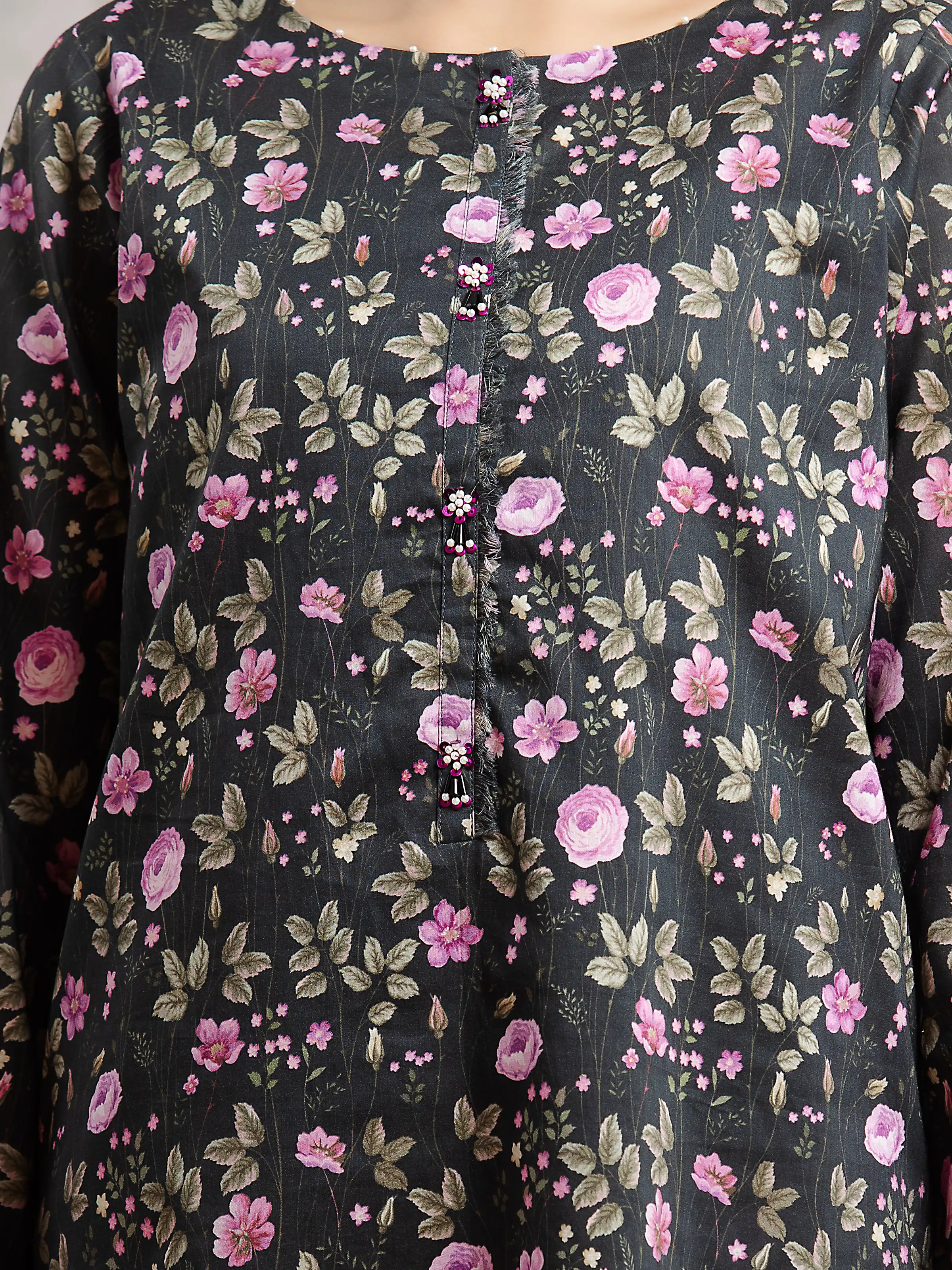 Unstitched Printed Khaddar Suit - EWU24A3-29809-3P - Image 5