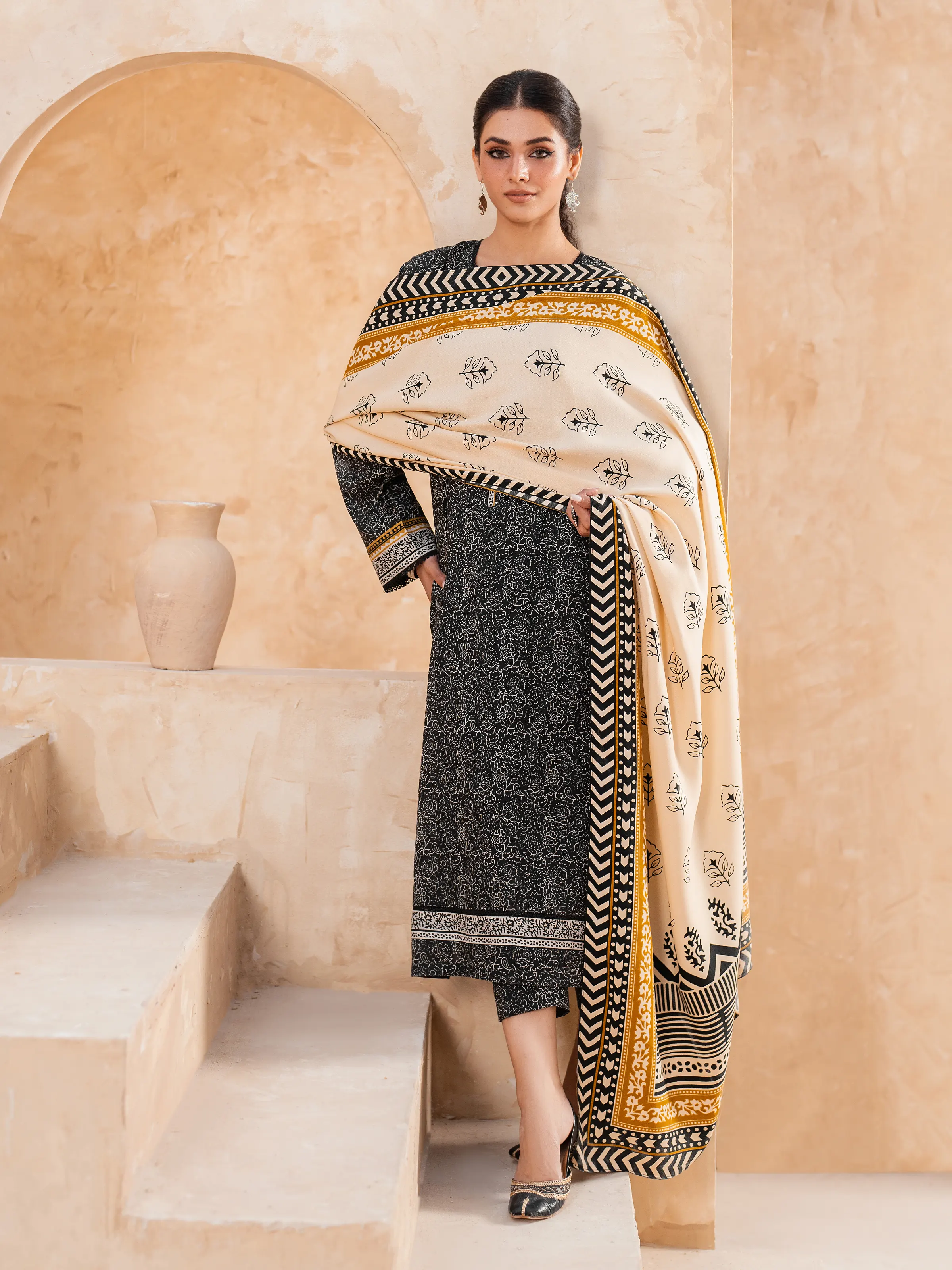 Unstitched Printed Khaddar Suit - EWU24M3-071 - Image 3