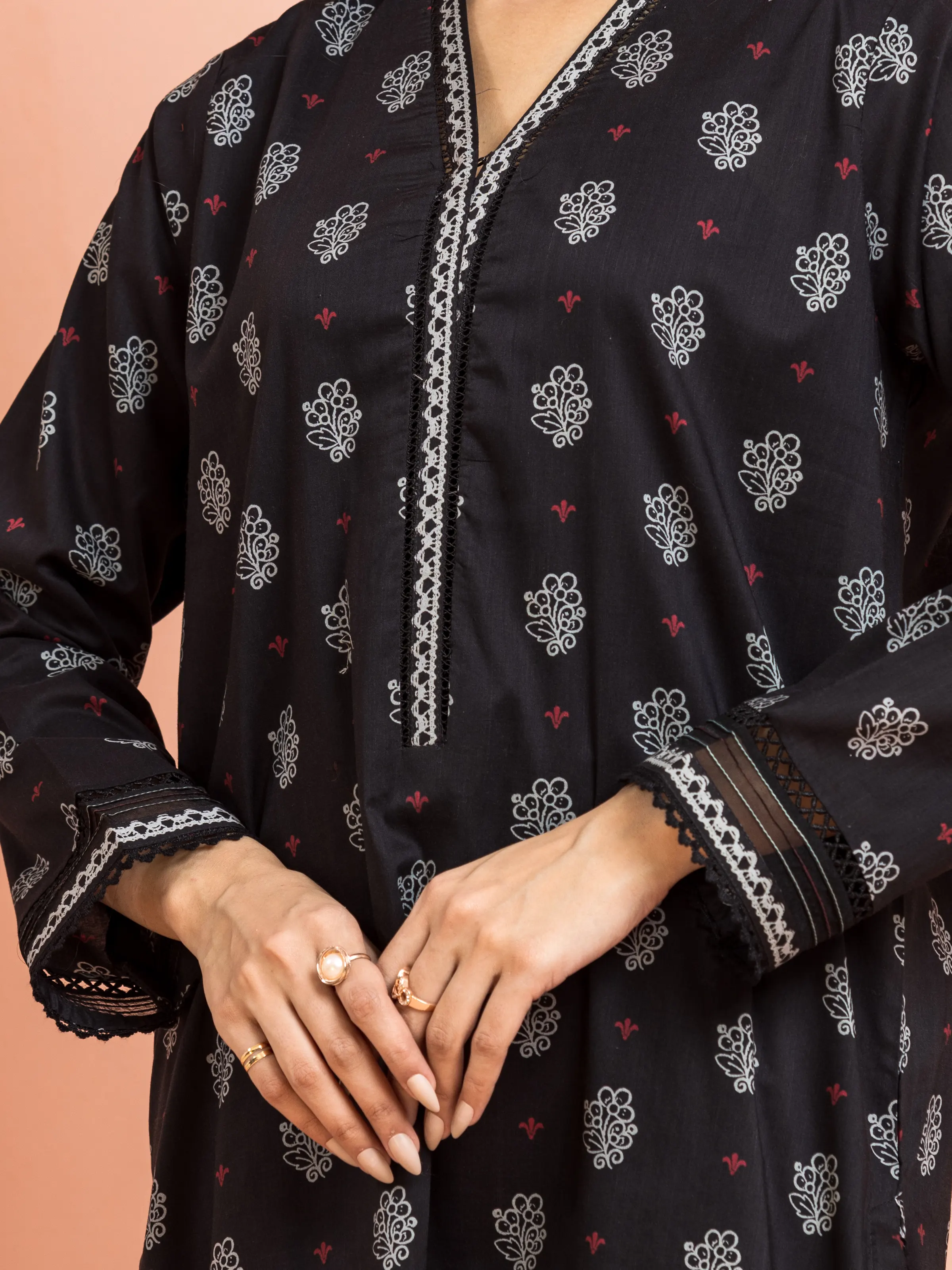 Unstitched Printed Khaddar Suit - EWU24M3-120 - Image 4