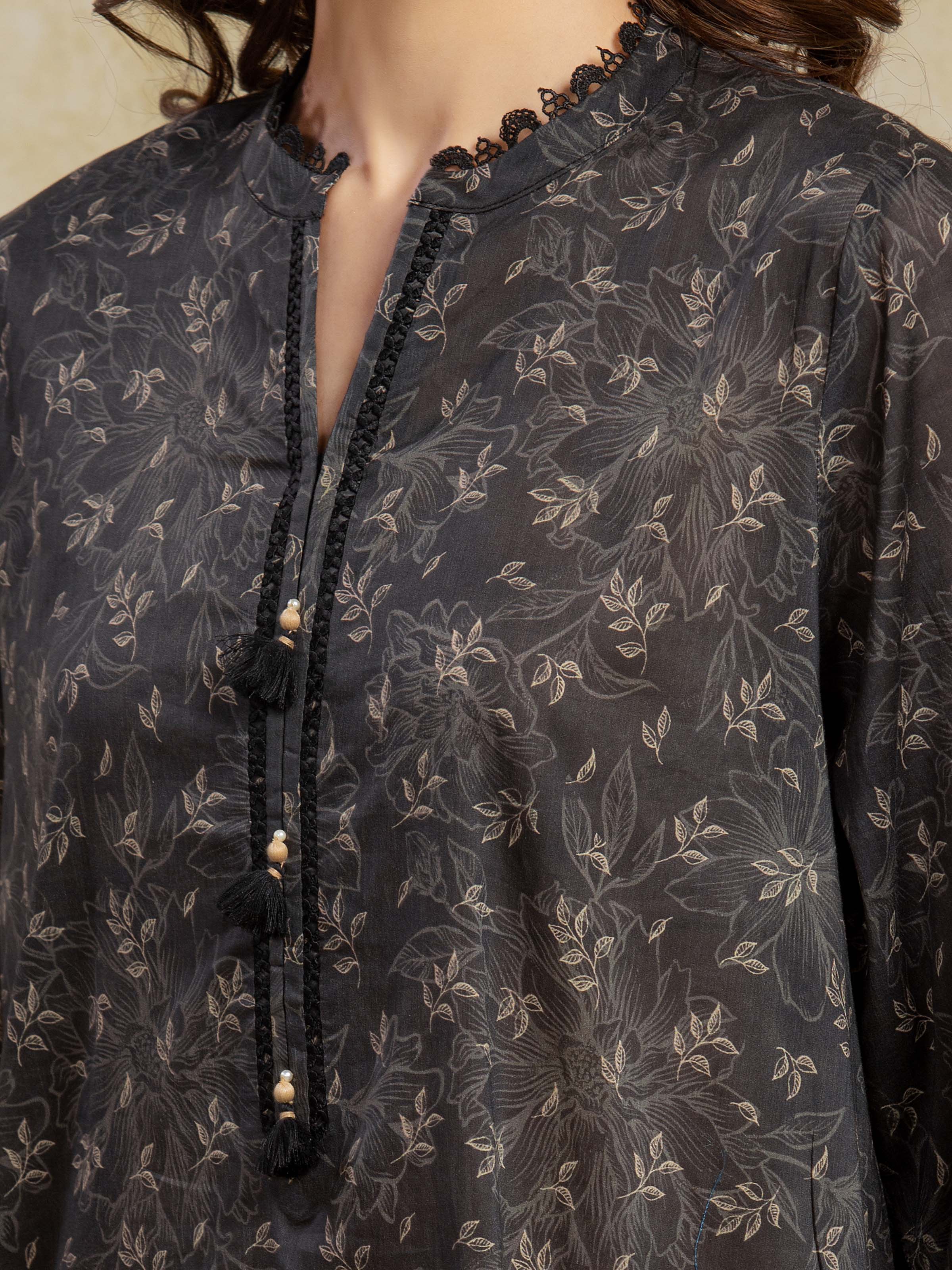 Unstitched Printed Khaddar Suit - EWU5A3-35926-3P - Image 3