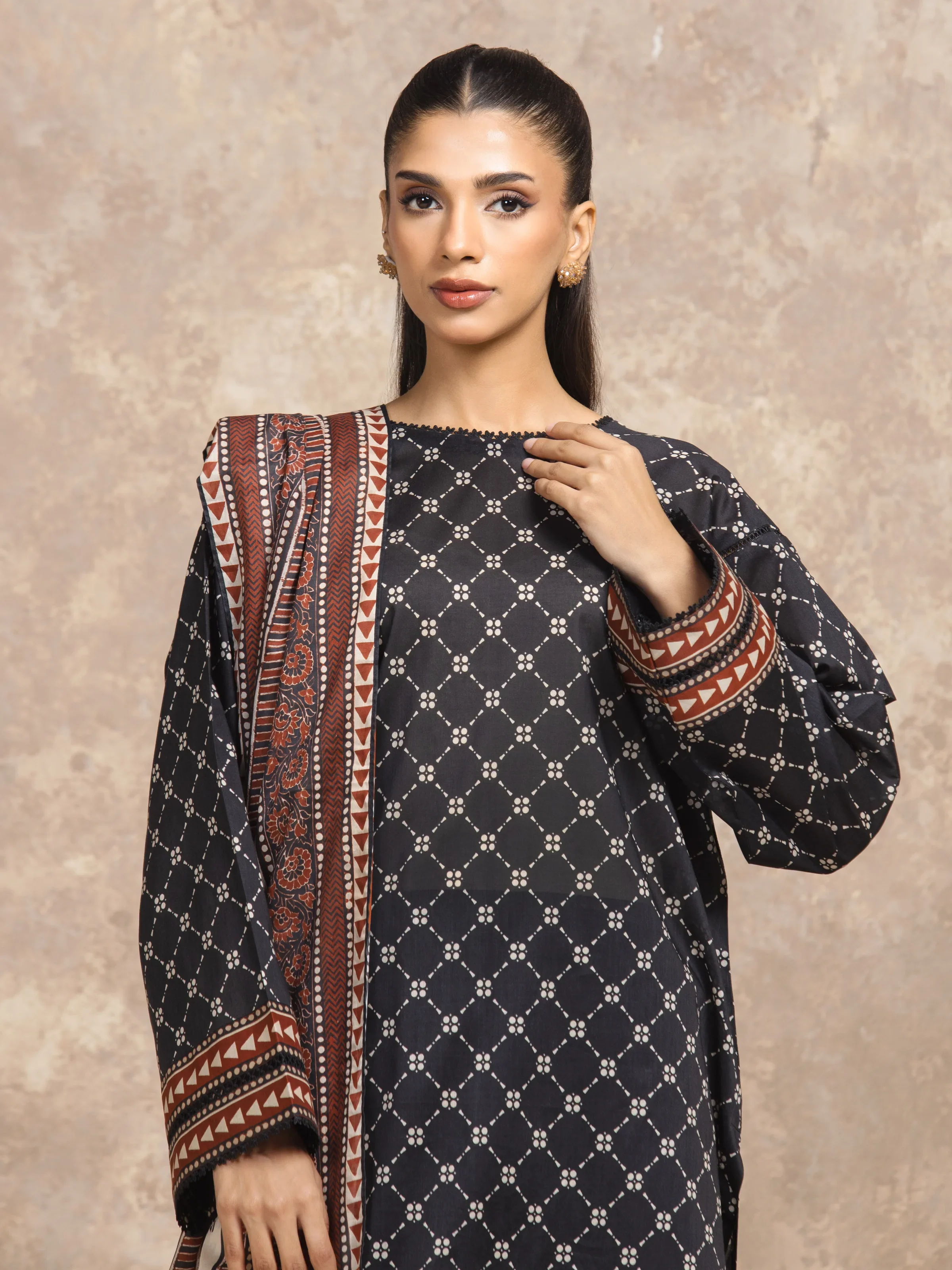 Unstitched Printed Khaddar Suit - EWU5A3-36134-3P - Image 2