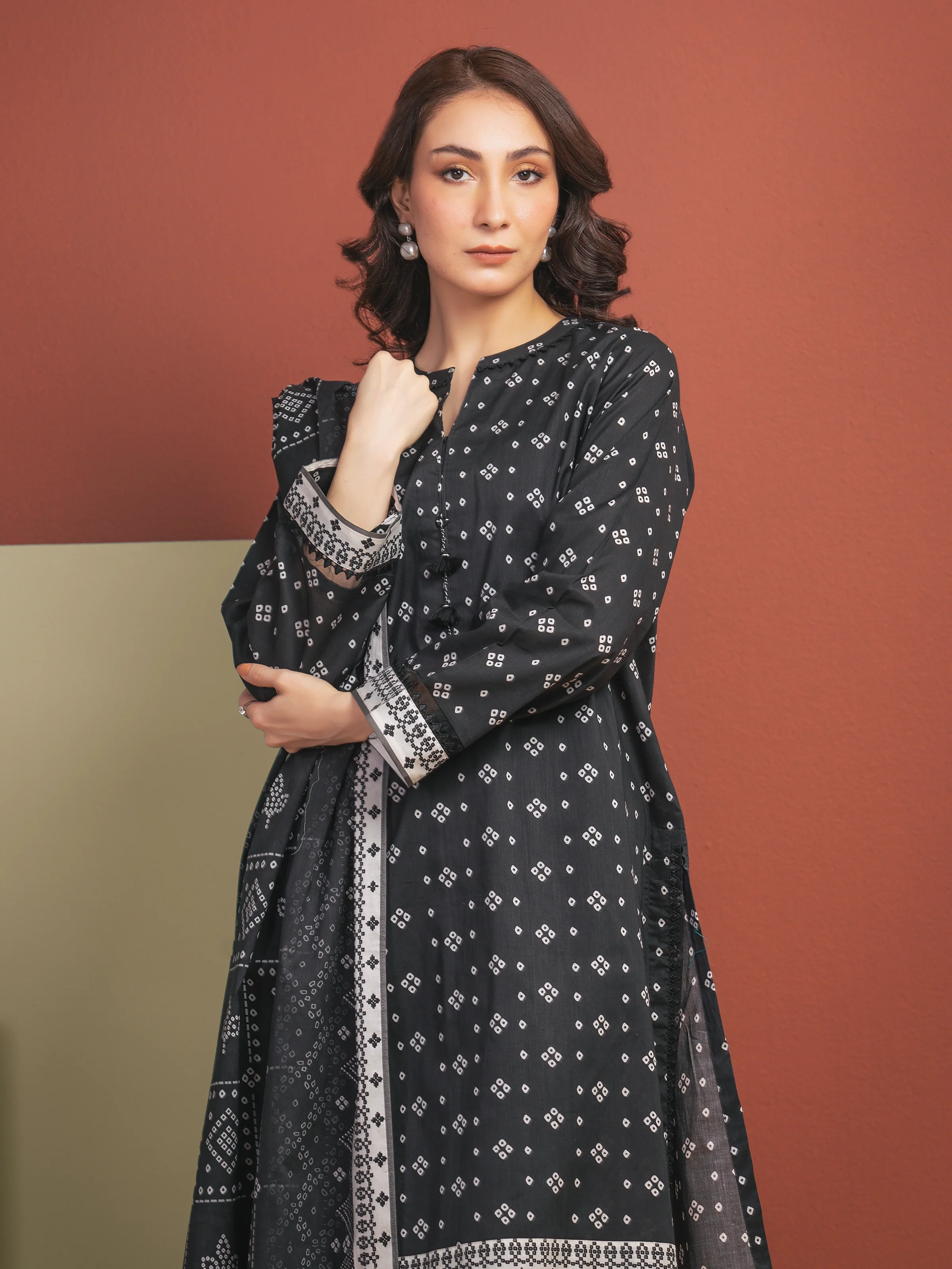 Unstitched Printed Lawn Shirt Dupatta - EWU5A1-35314SD - Image 3