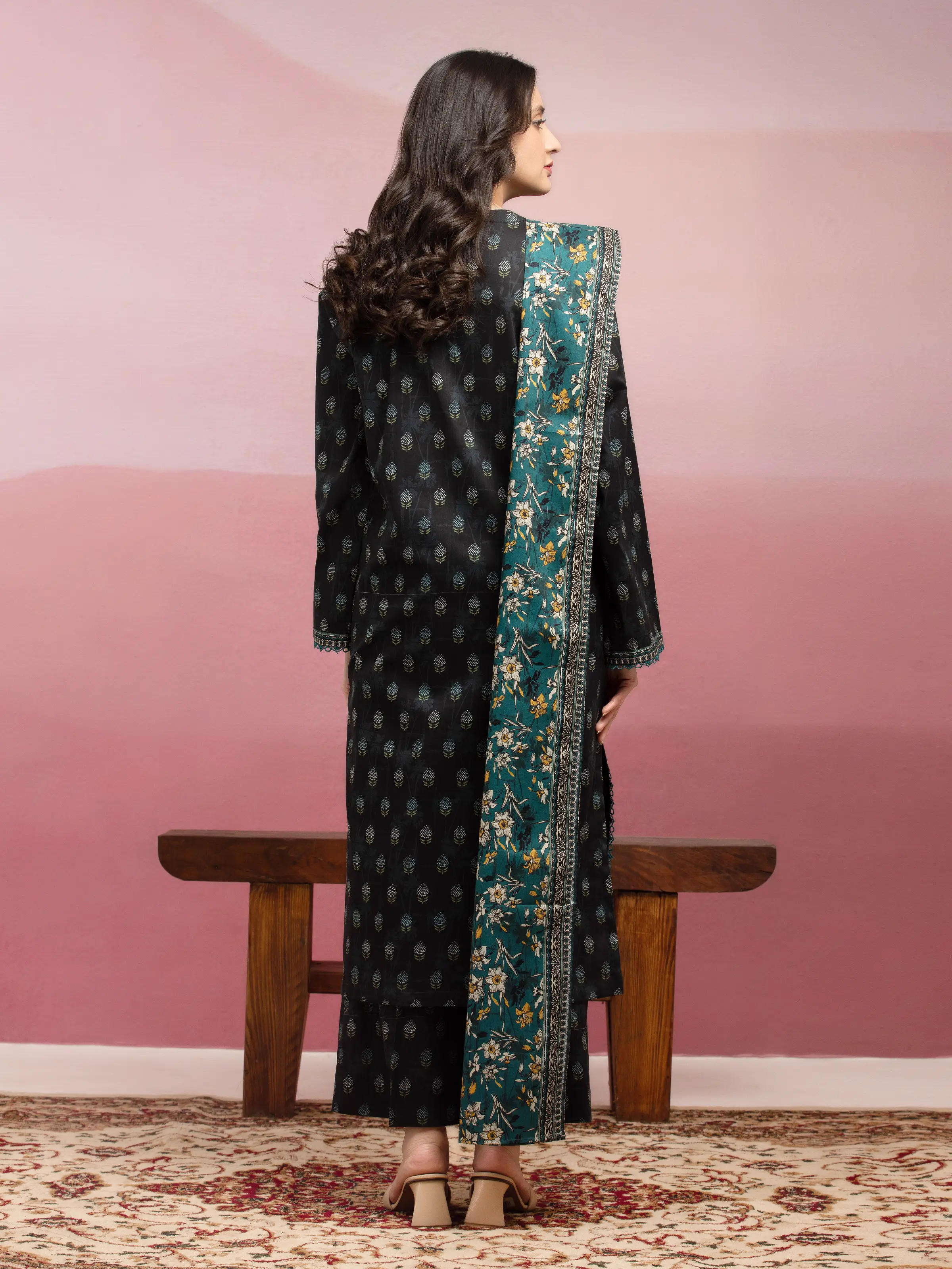 Unstitched Printed Lawn Suit - EWU5A1-35058-3P - Image 2