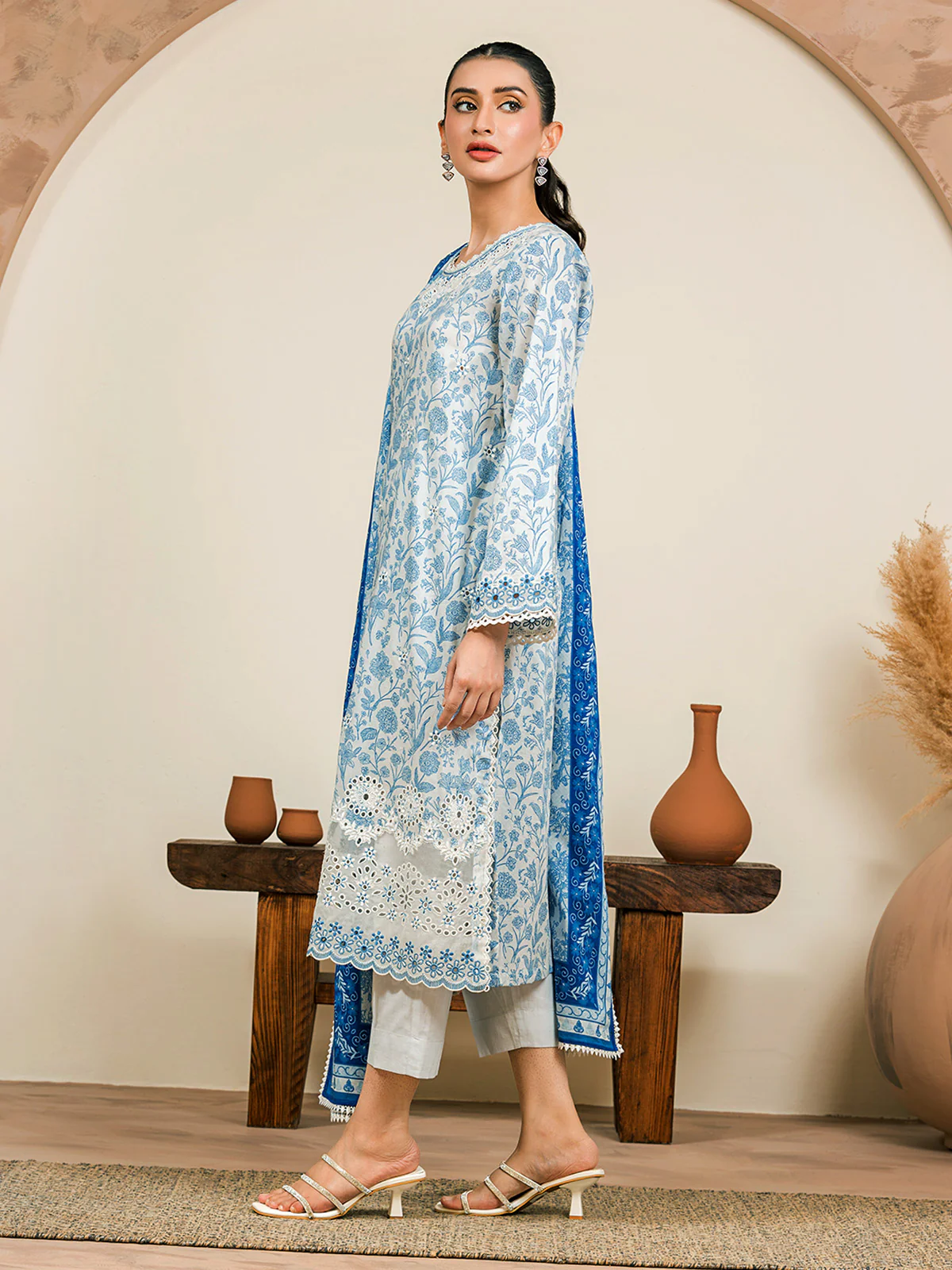 Unstitched Embroidered Lawn Suit - EWU24V1-28606-3P - Image 4