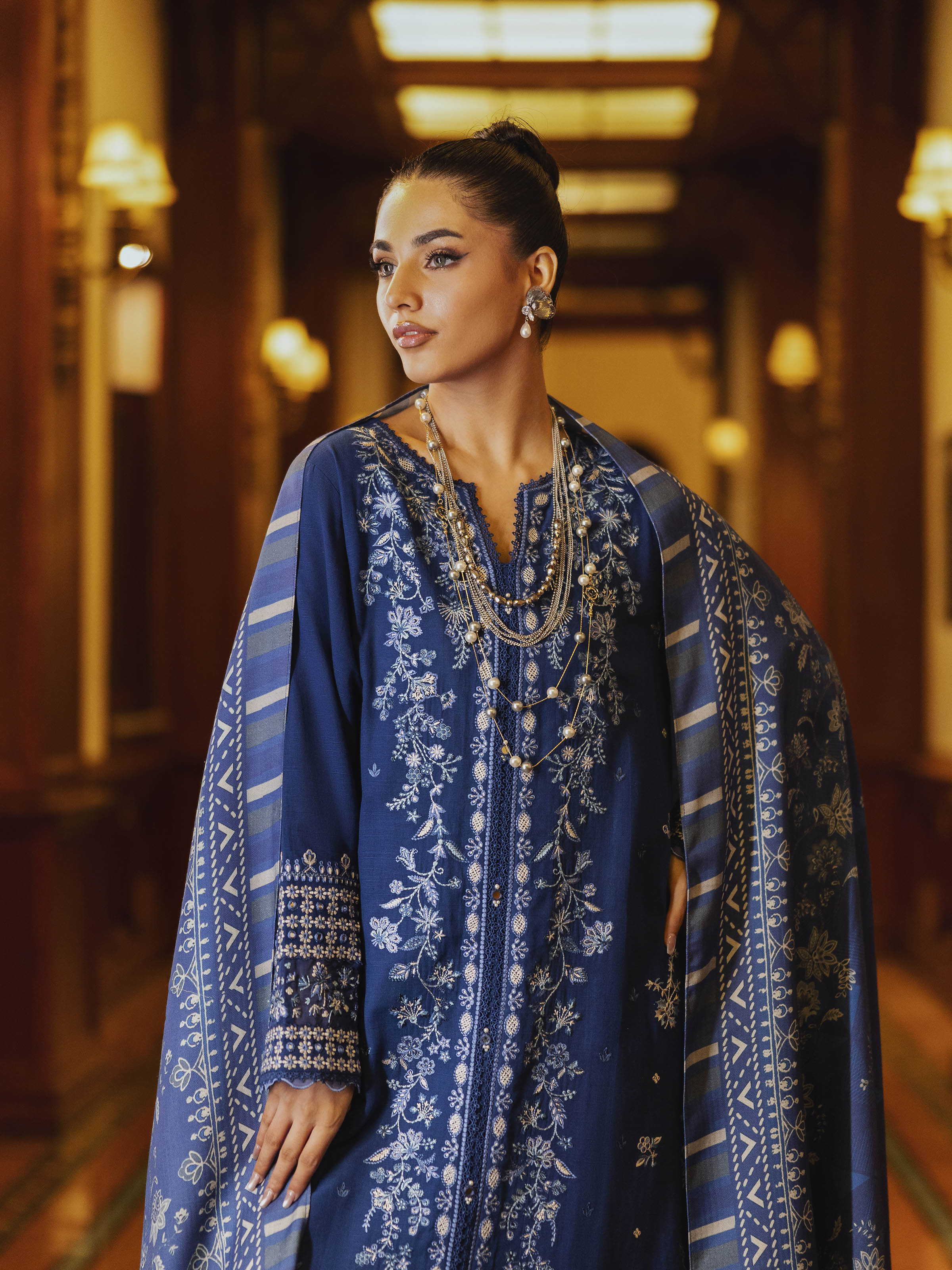 Unstitched Embroidered Khaddar Suit - EWU5V11-32012-3P - Image 2