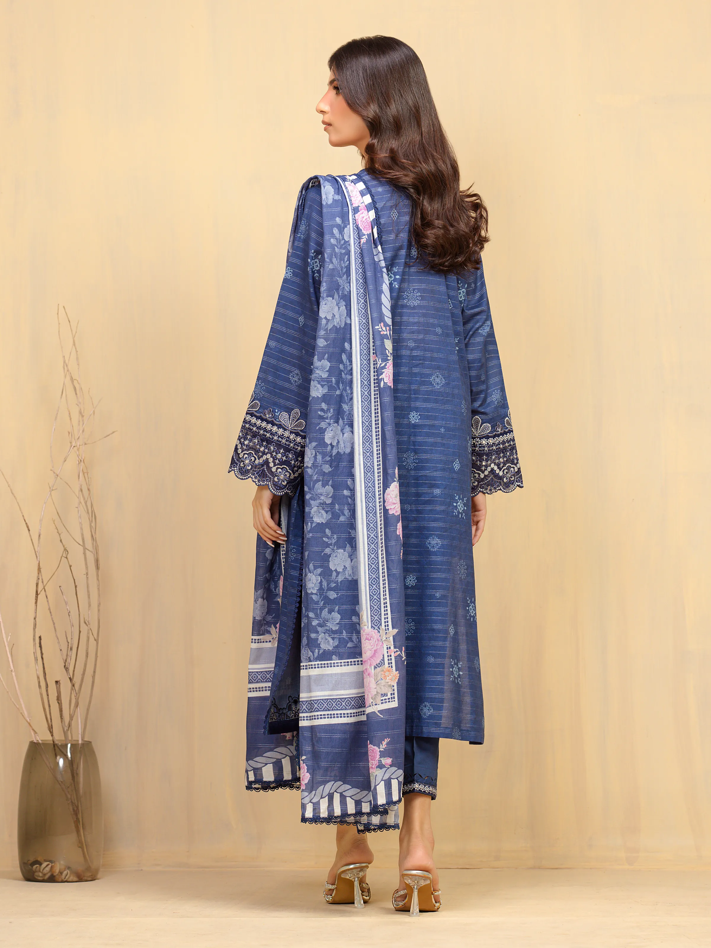 Unstitched Embroidered Lawn Suit - EWU5V1-31881-3P - Image 6
