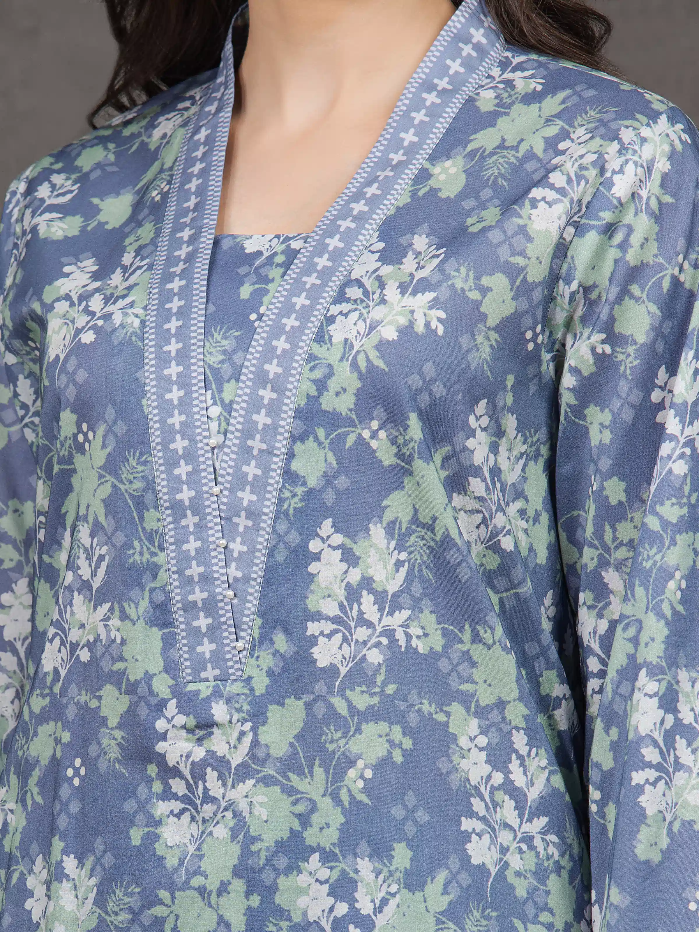 Unstitched Printed Cambric Suit - EWU5A2-35834-3P - Image 3