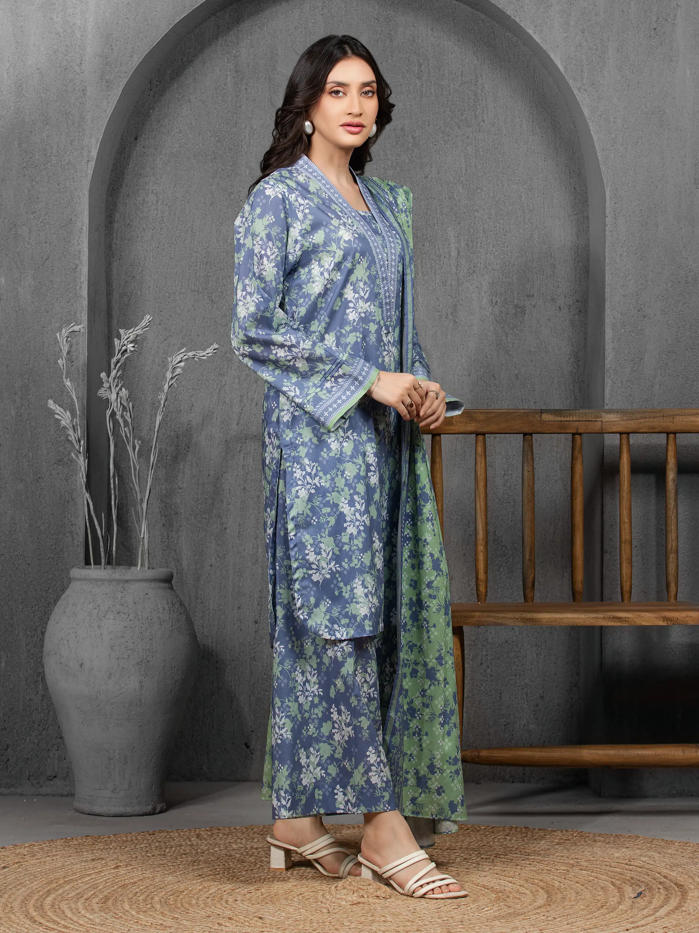 Unstitched Printed Cambric Suit - EWU5A2-35834-3P - Image 5
