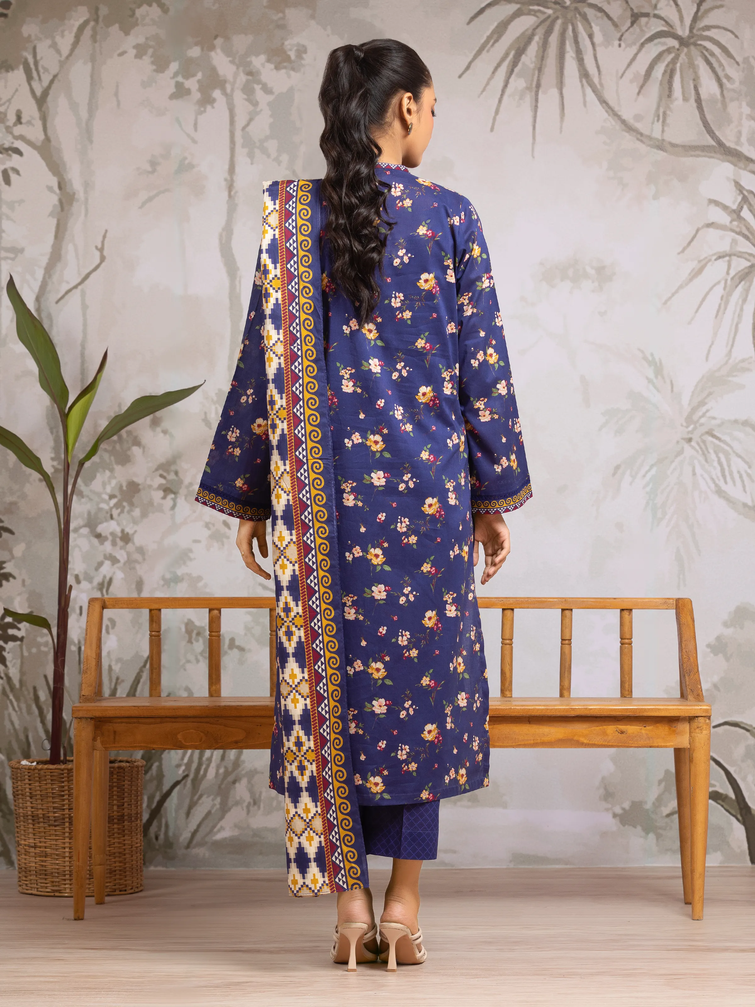 Unstitched Printed Khaddar Suit - EWU24A3-29621-3P - Image 2