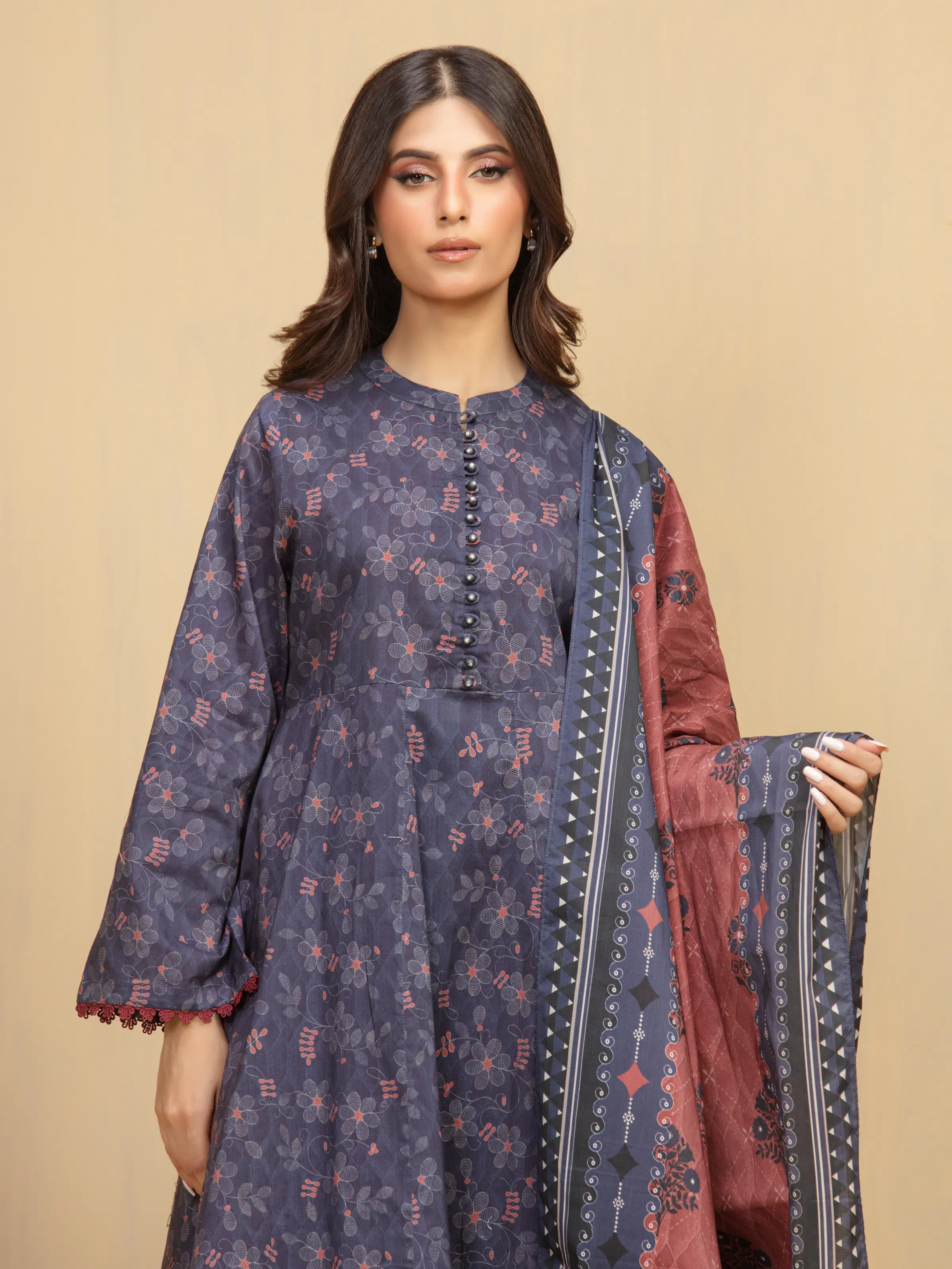 Unstitched Printed Khaddar Suit - EWU5A3-36007-3P - Image 4