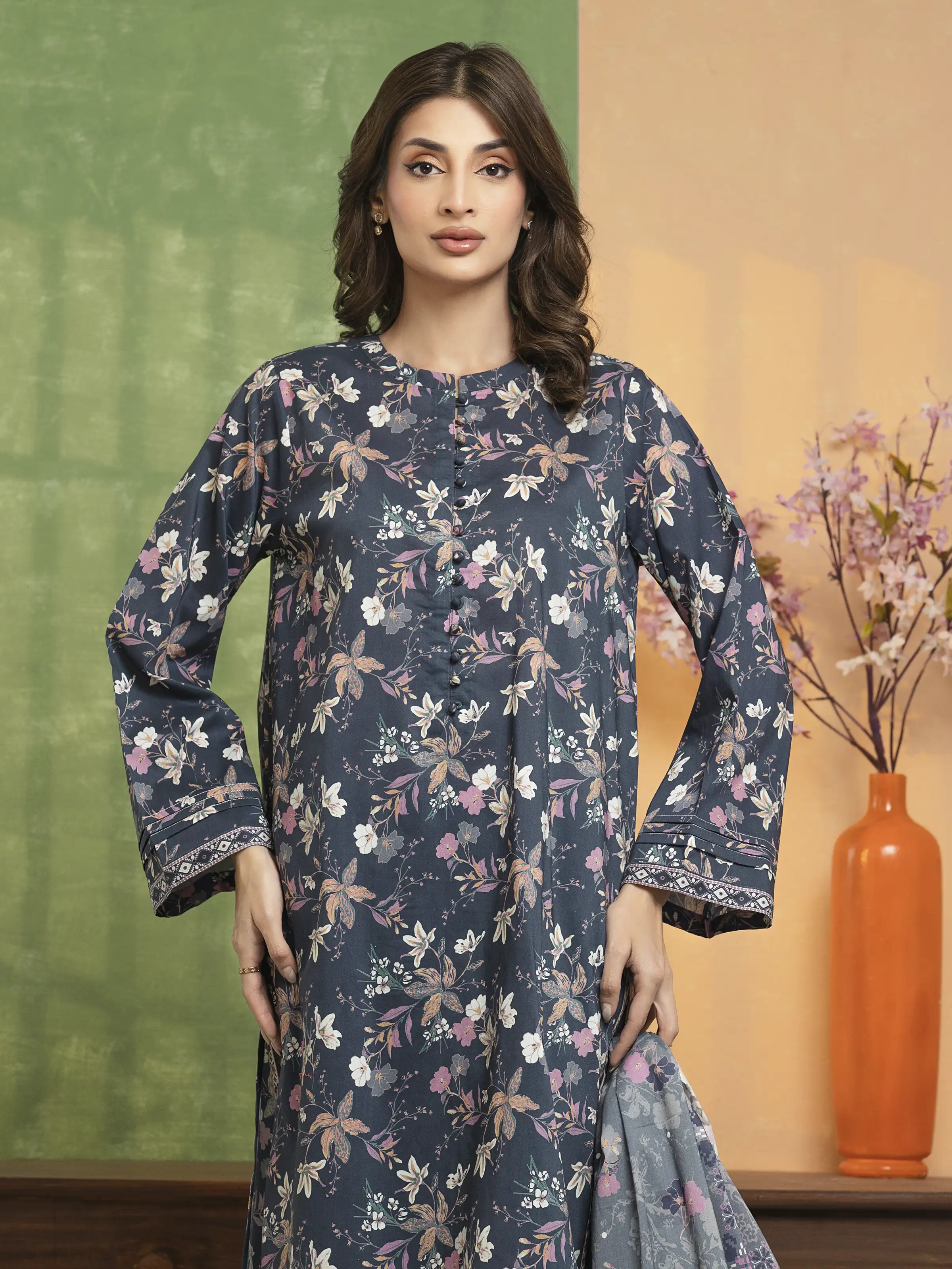 Unstitched Printed Khaddar Suit - EWU5A3-36114-3P - Image 2