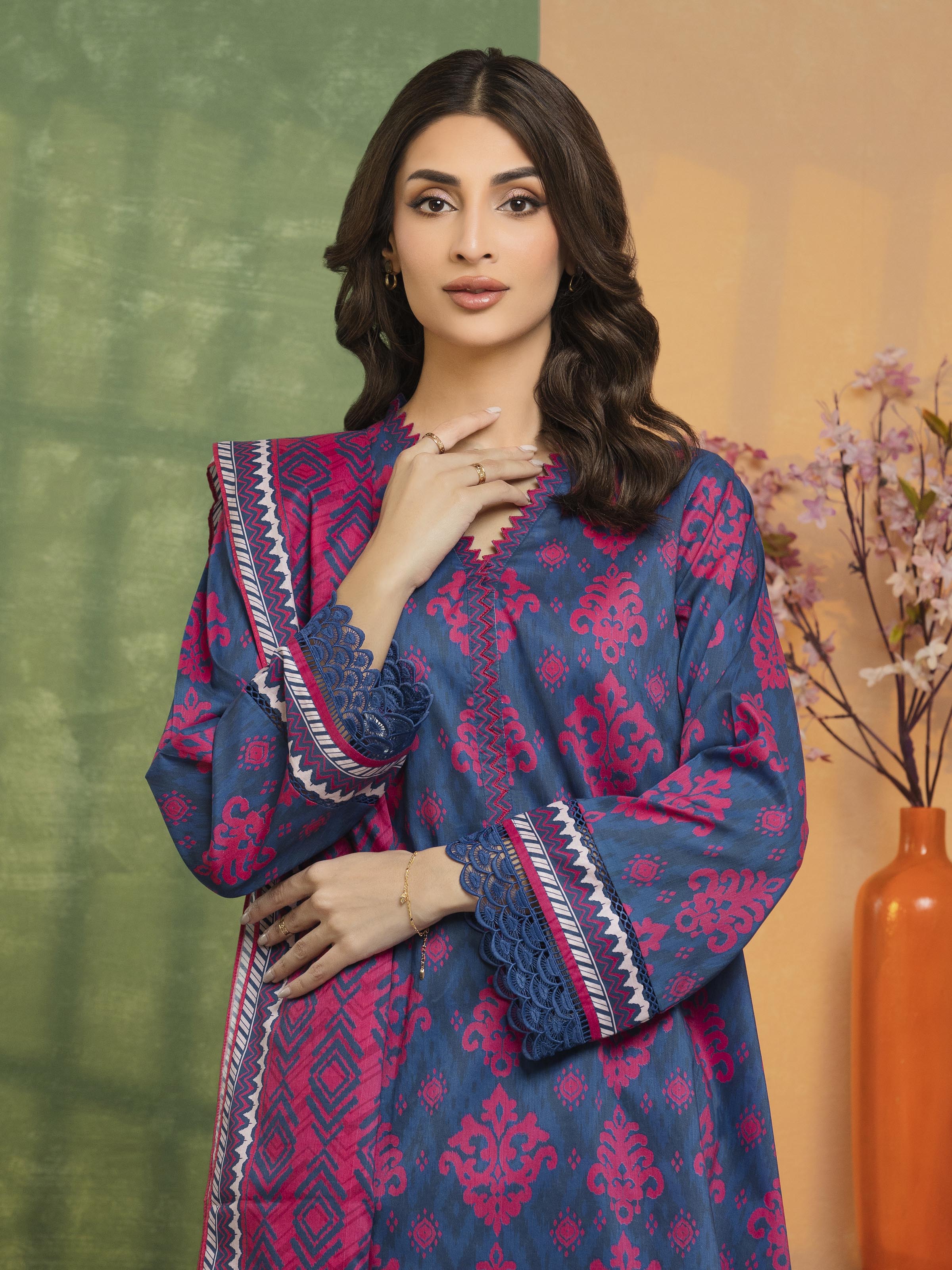 Unstitched Printed Khaddar Suit - EWU5A3-36115-3P - Image 2