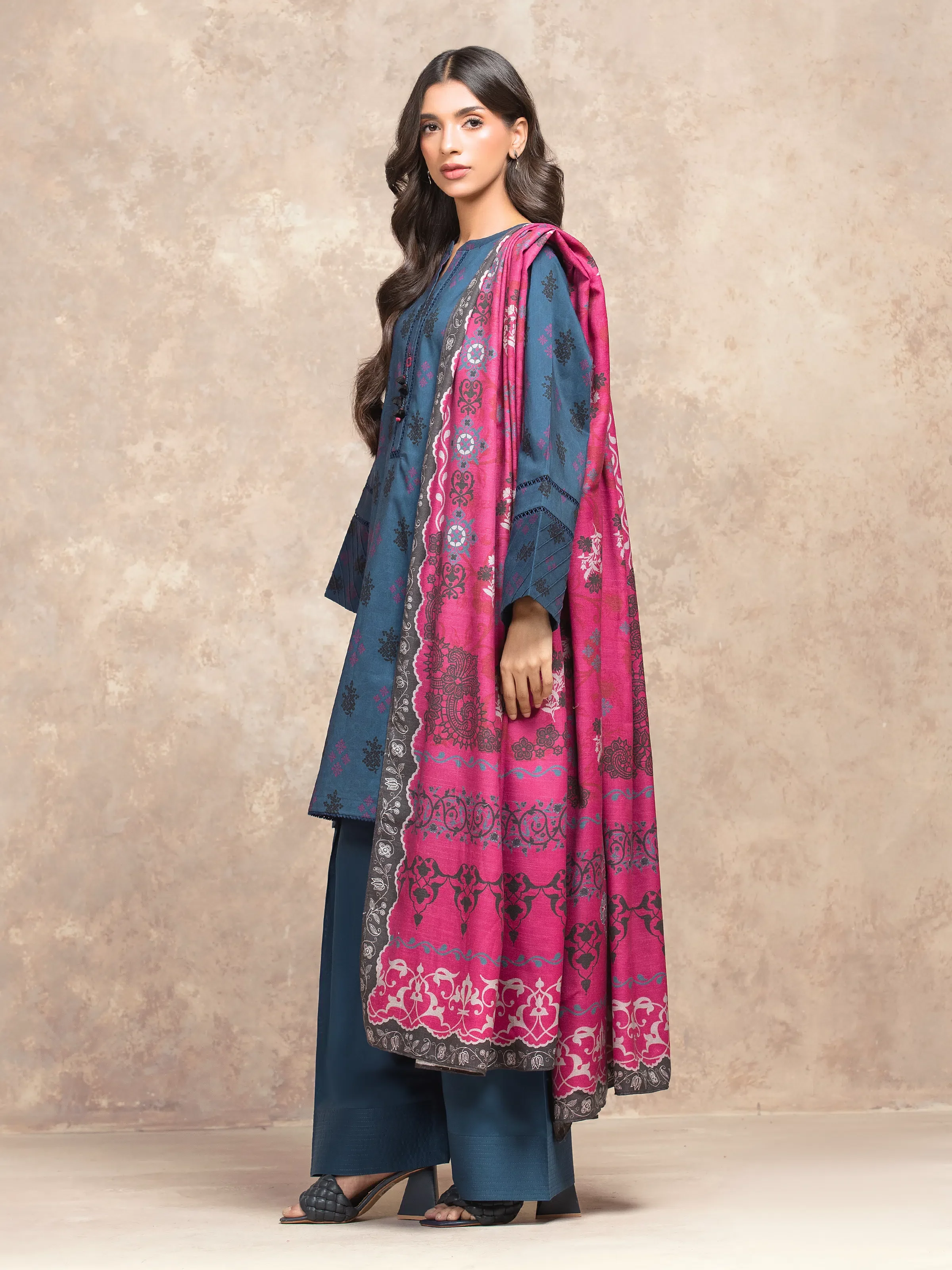 Unstitched Printed Khaddar Suit - EWU5M3-031-3P - Image 5