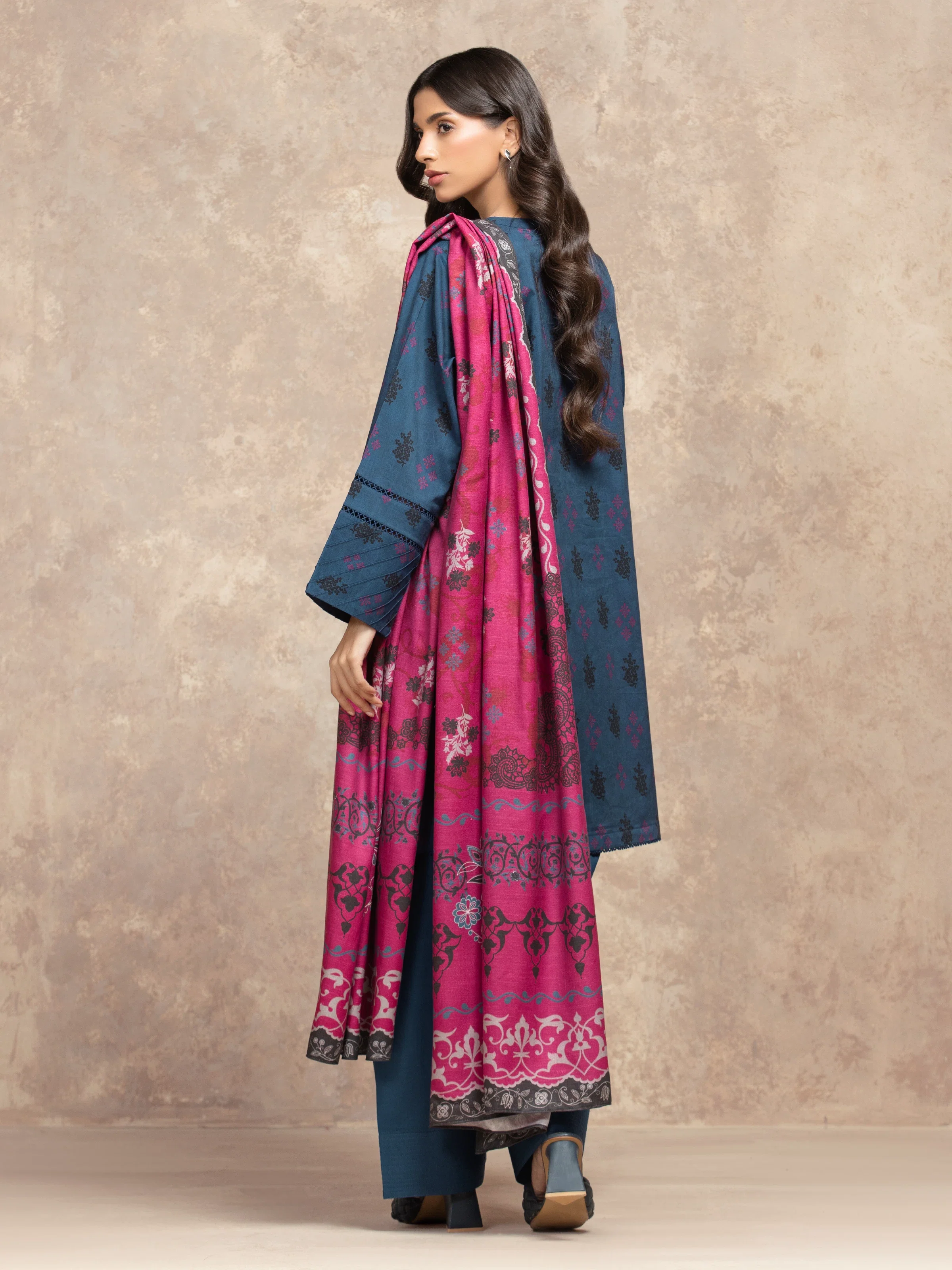 Unstitched Printed Khaddar Suit - EWU5M3-031-3P - Image 6