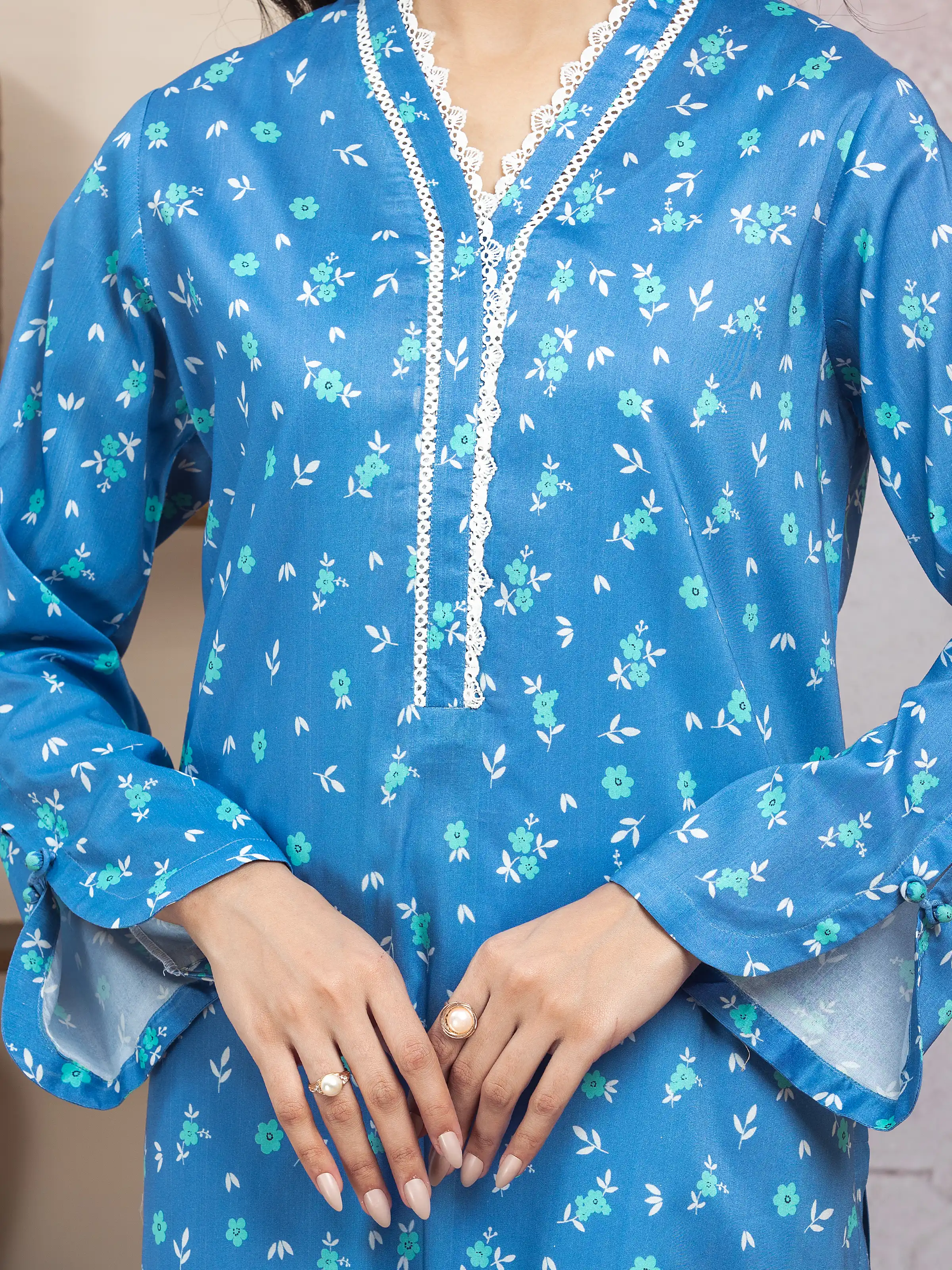 Unstitched Printed Lawn Suit - EWU5A1-35011-3P - Image 3
