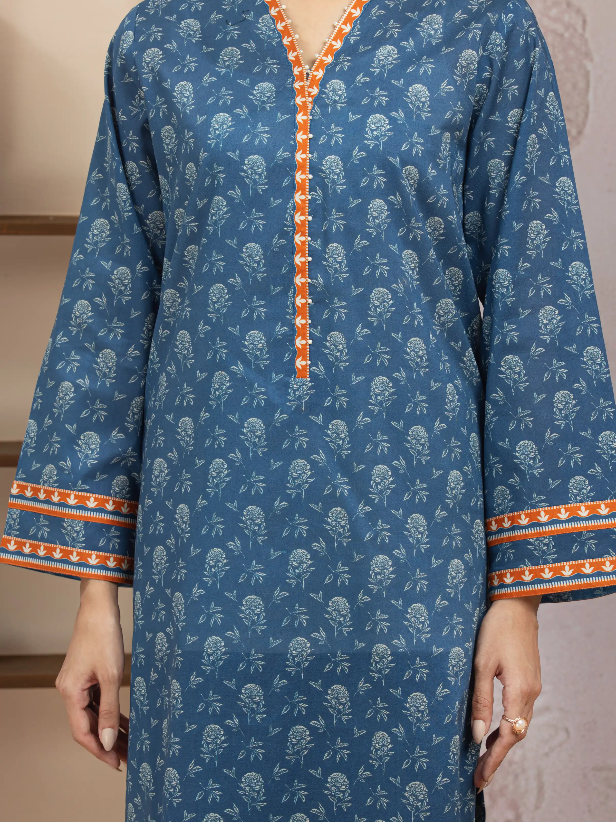 Unstitched Printed Lawn Suit - EWU5A1-35026-3P - Image 4