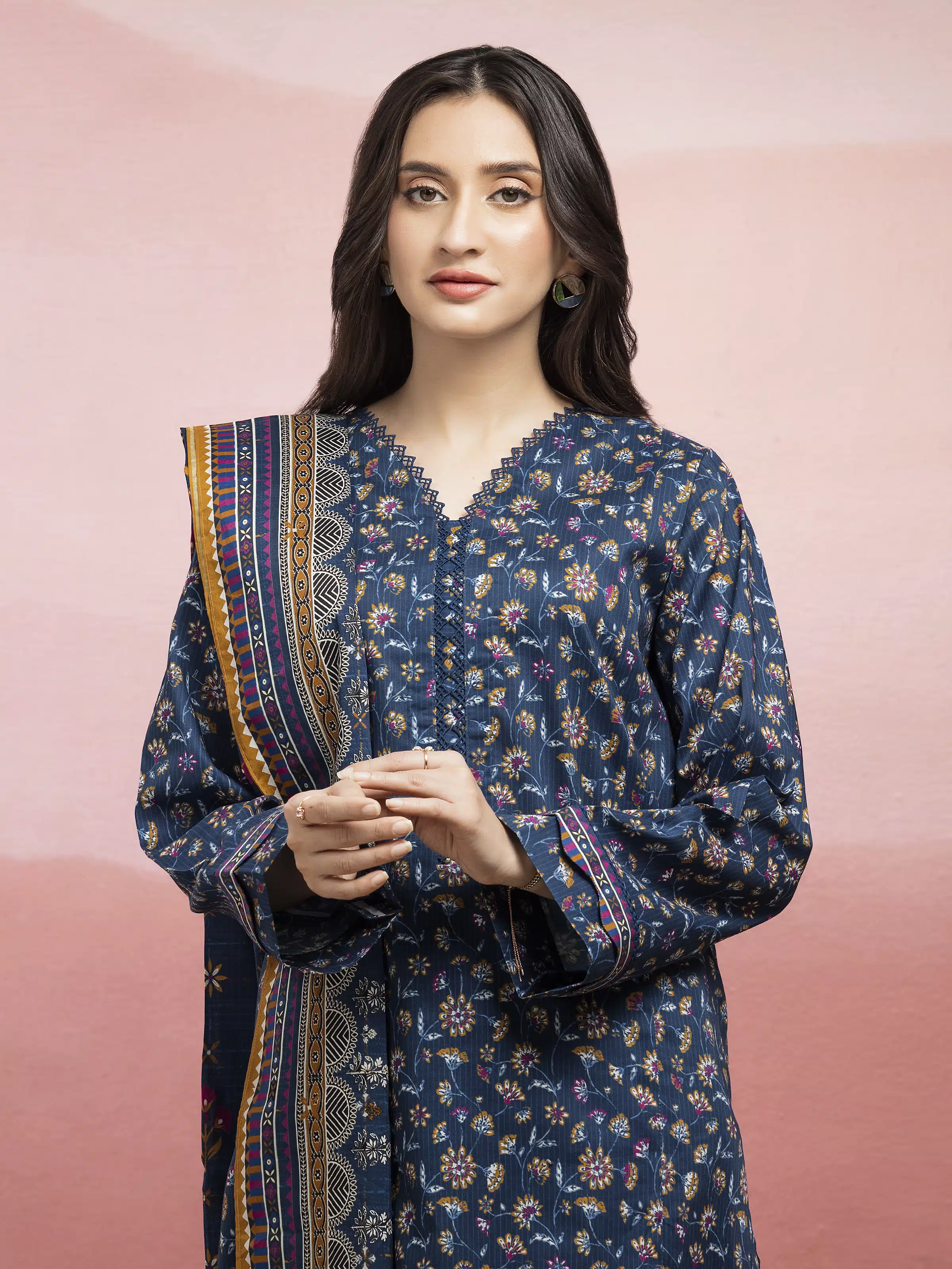 Unstitched Printed Lawn Suit - EWU5A1-35085-3P - Image 4
