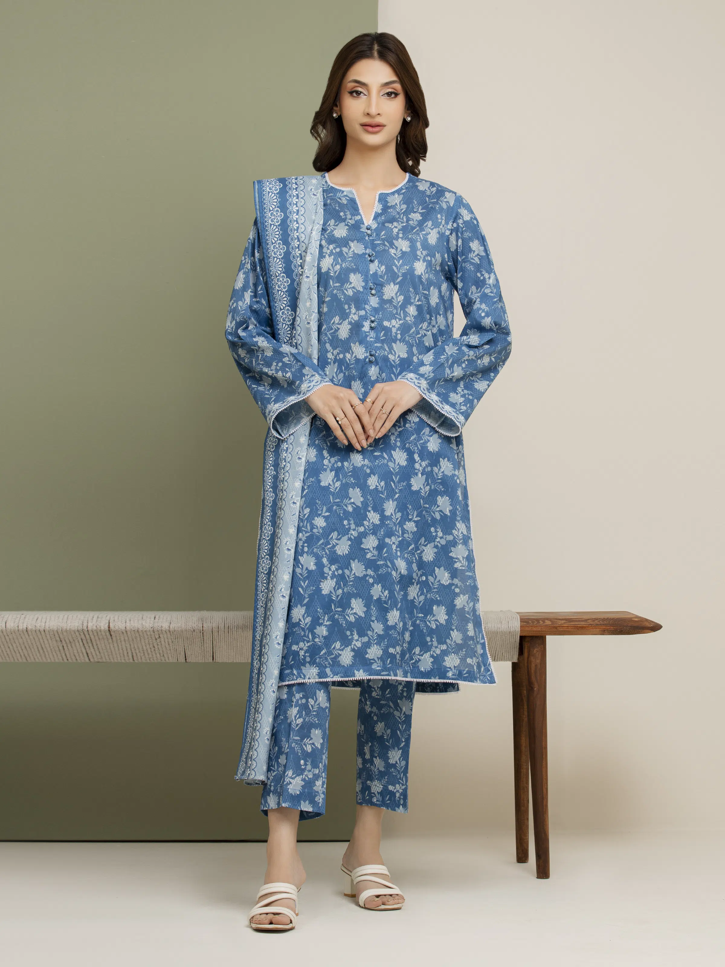 Unstitched Printed Lawn Suit - EWU5A1-35088-3P