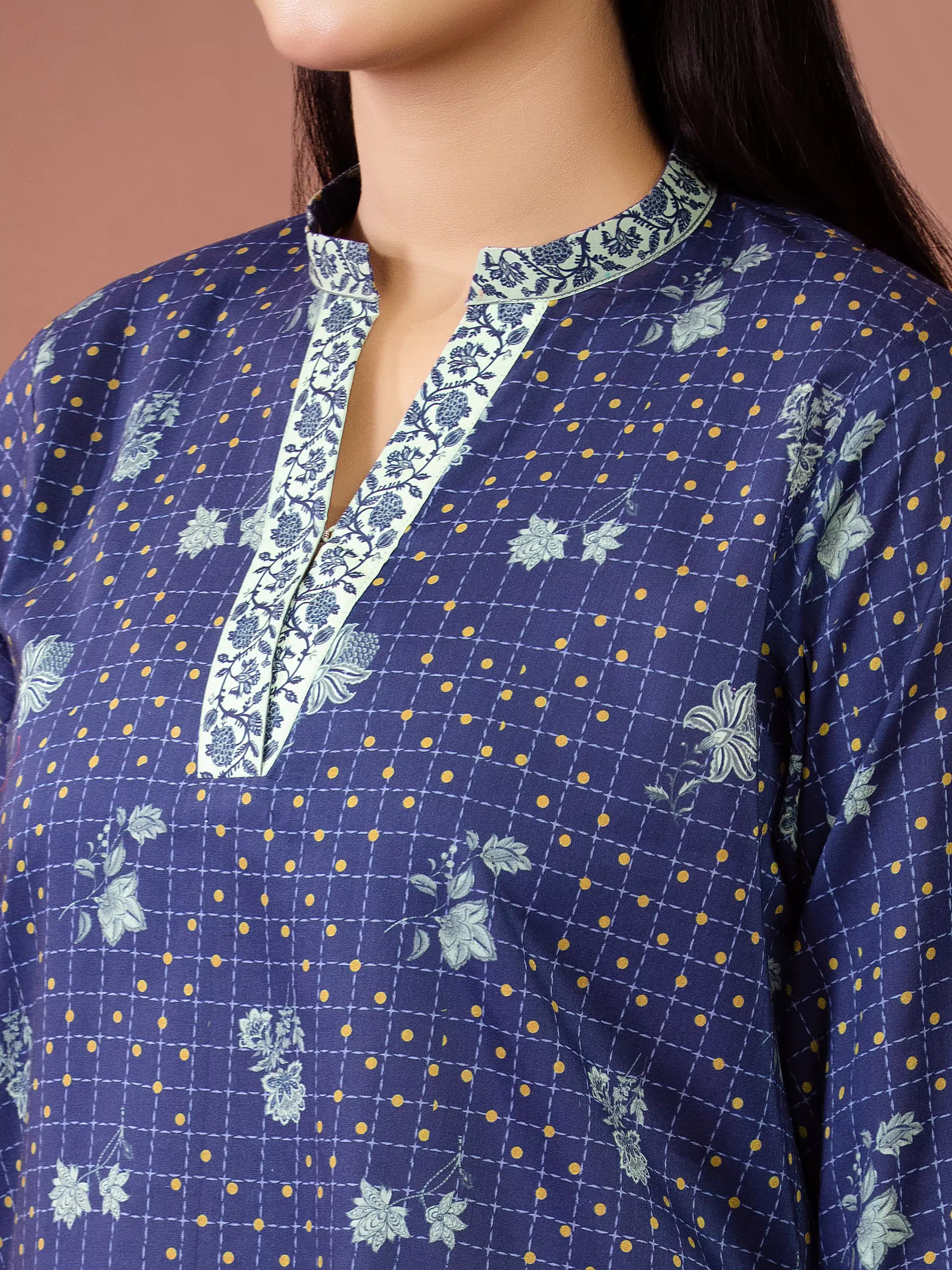 Unstitched Printed Lawn Suit - EWU5A1-35238-3P - Image 3