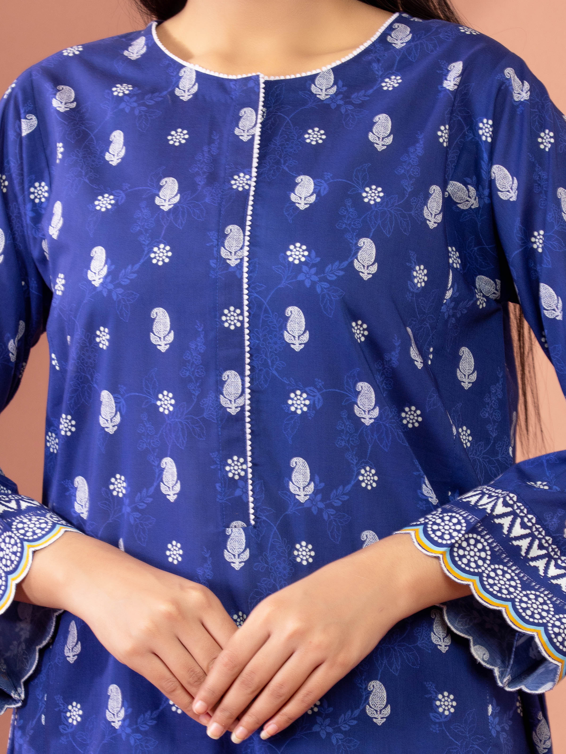 Unstitched Printed Lawn Suit - EWU5A1-35240-3P - Image 4