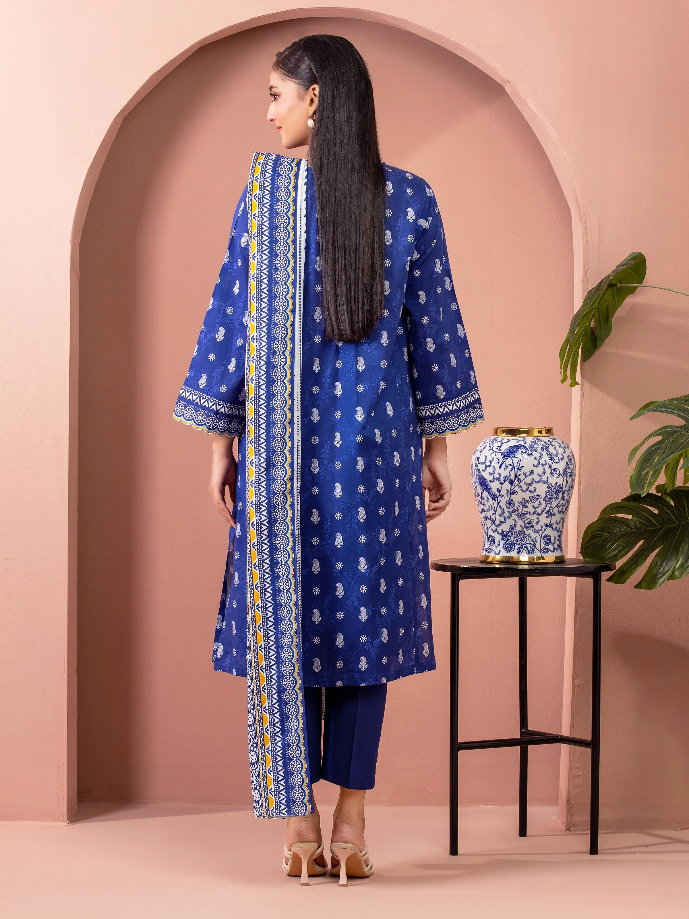 Unstitched Printed Lawn Suit - EWU5A1-35240-3P - Image 6