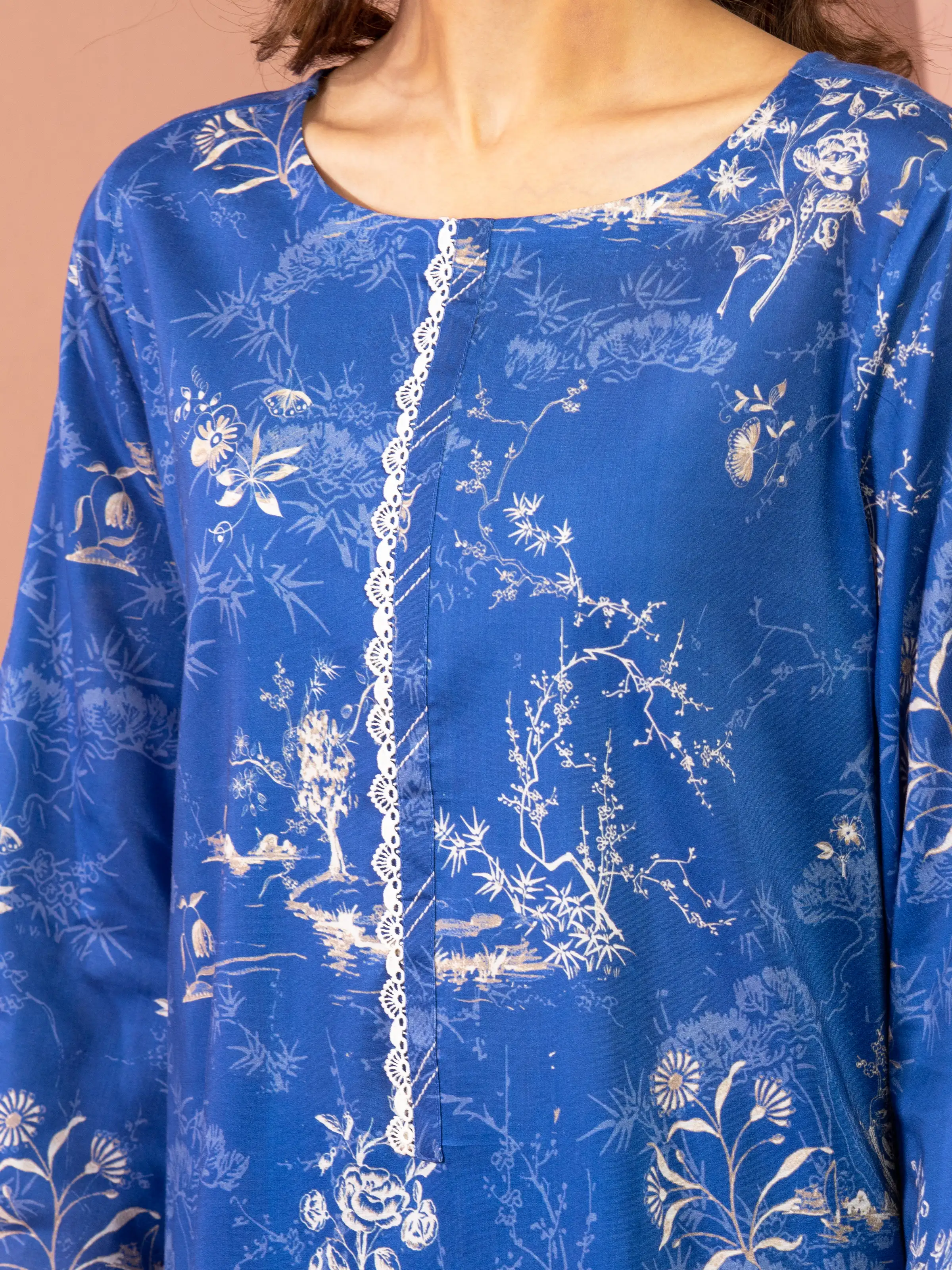 Unstitched Printed Lawn Suit - EWU5A1-35608-3P - Image 3