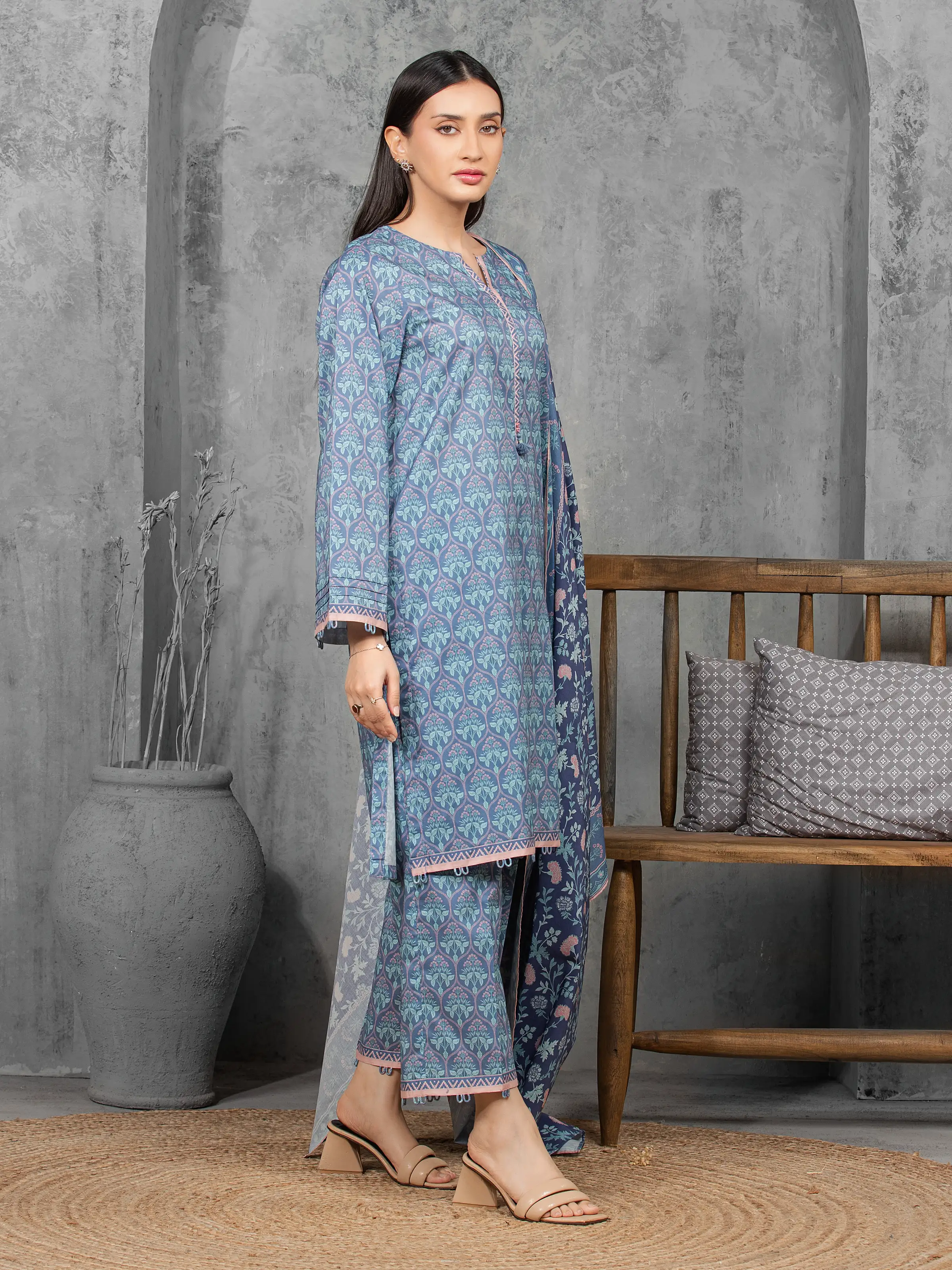 Unstitched Blue Printed Lawn Suit - EWU6A1-36518-3P - Image 5