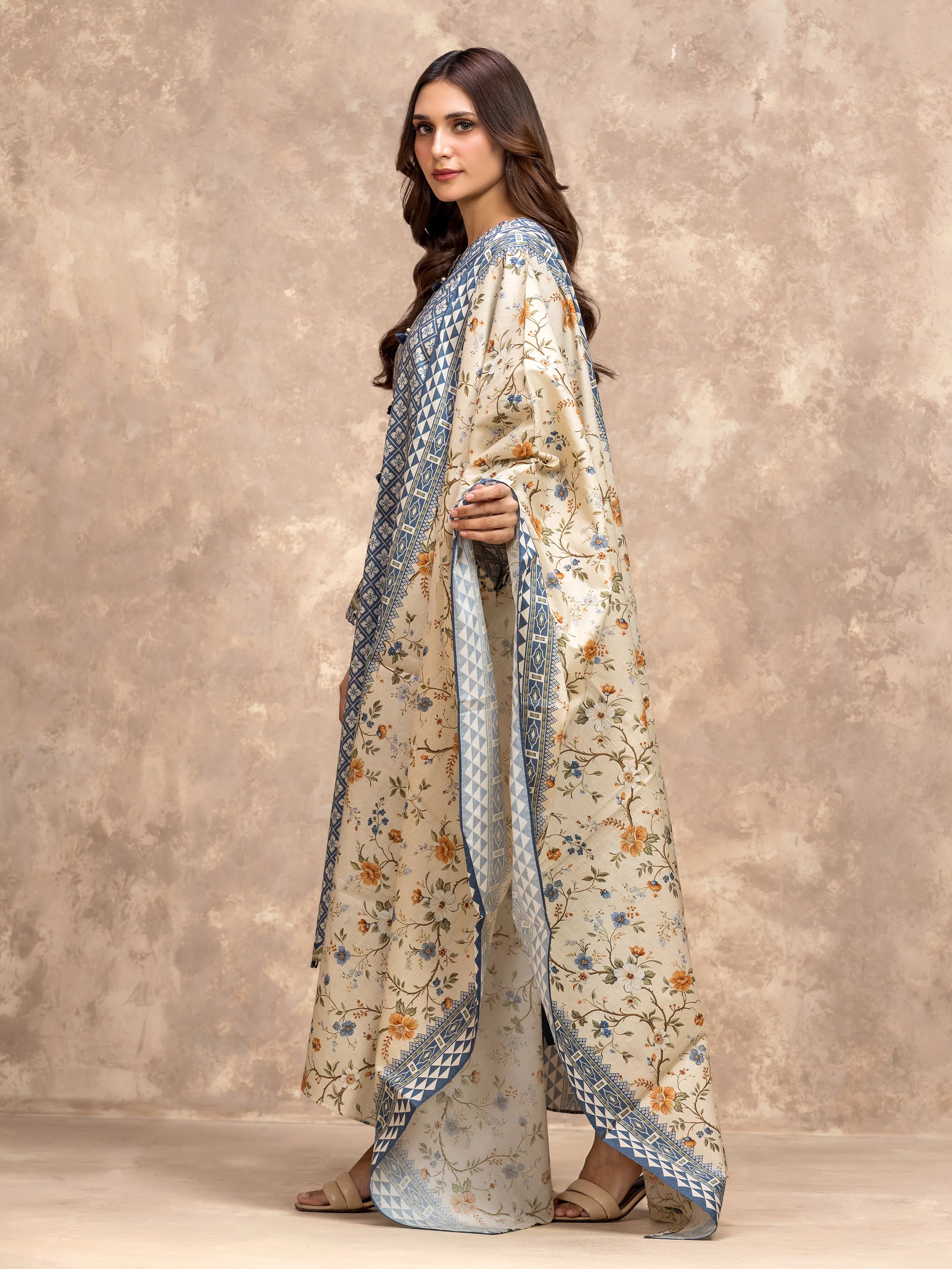 Unstitched Printed Lawn Suit - EWU6A1-36533-3P - Image 5