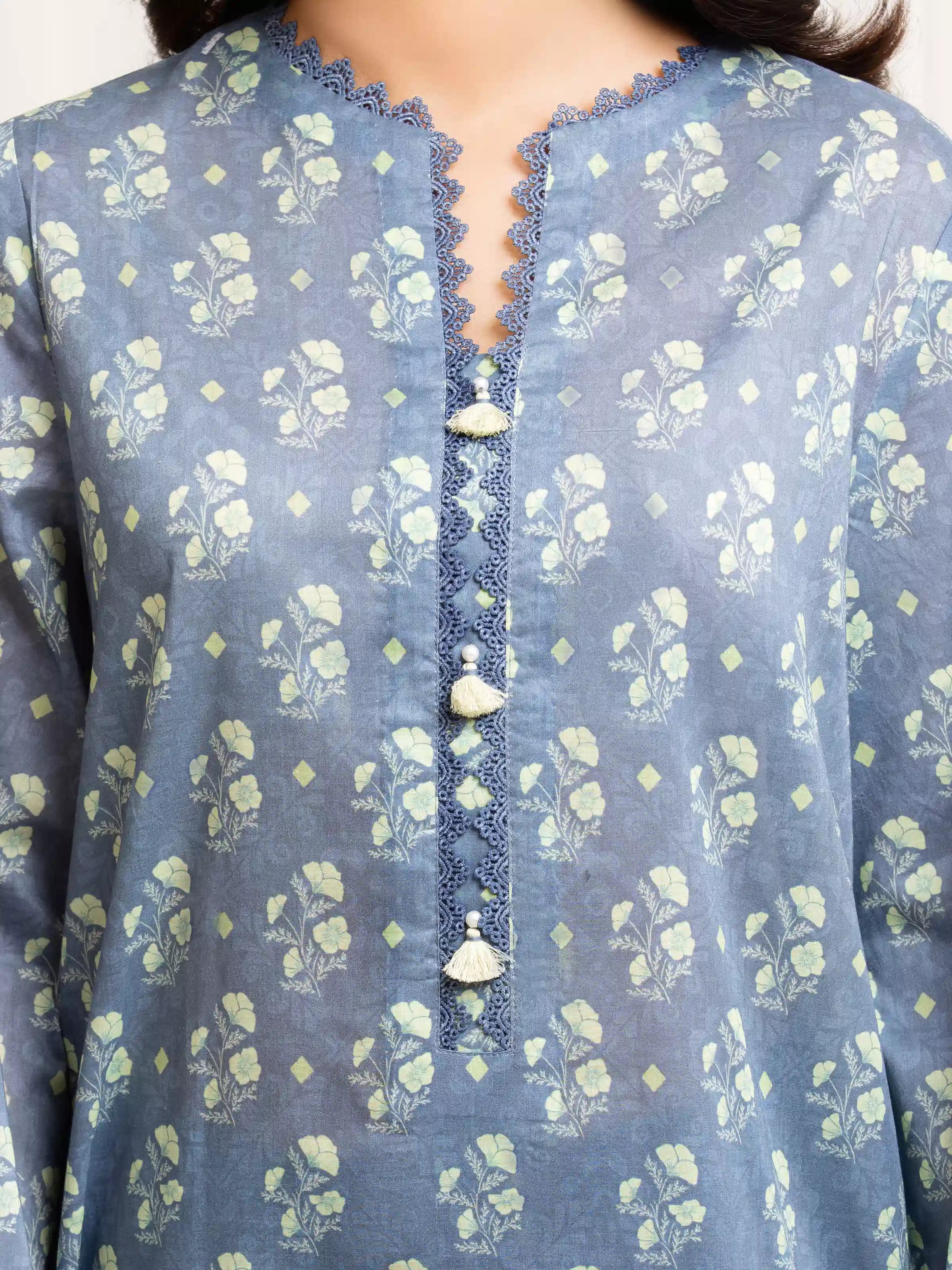 Unstitched Printed Lawn Suit - EWU6A1-36544-3P - Image 4