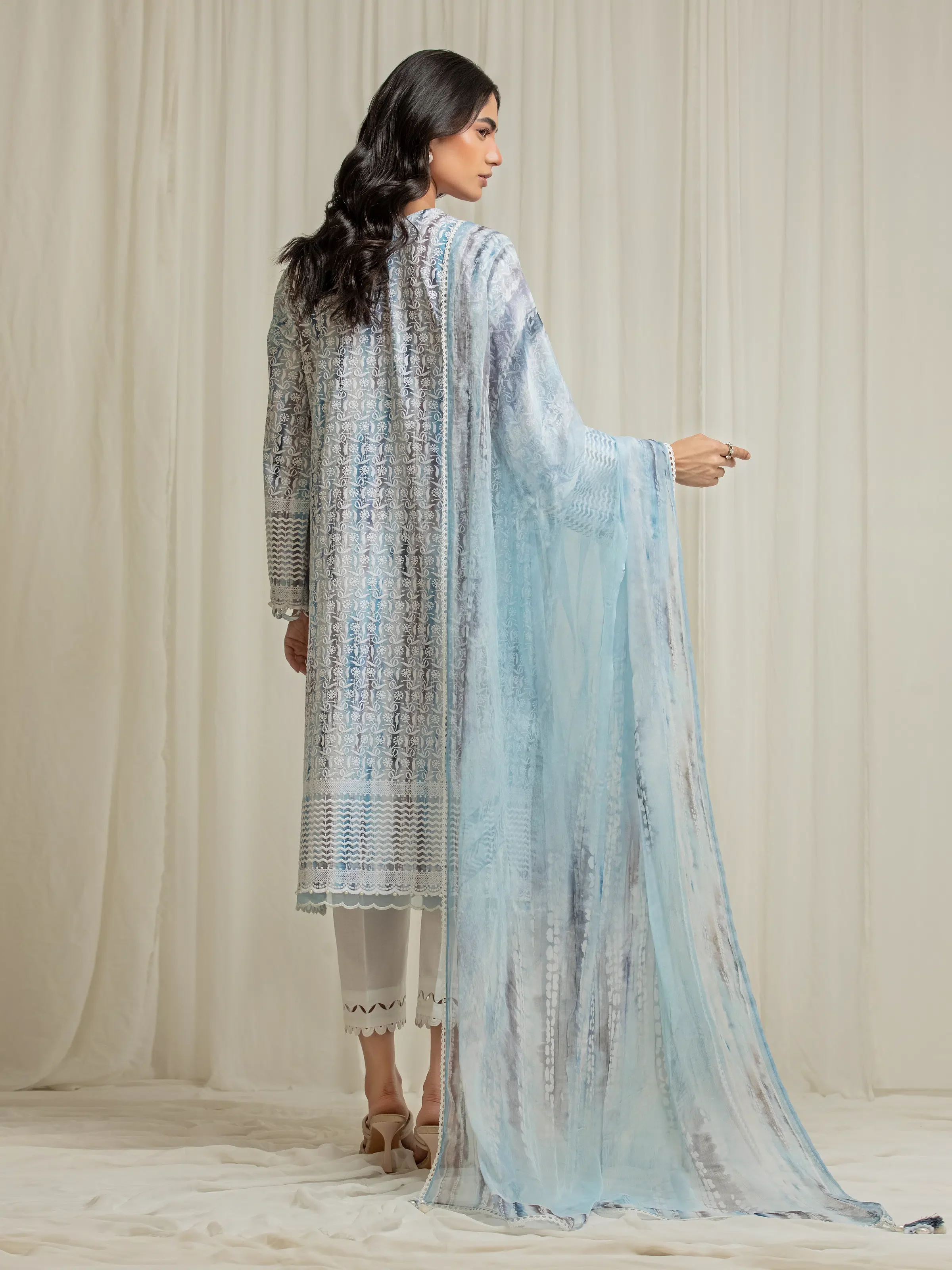 Unstitched Embroidered Cambric Suit - EWU6V2-33505-3P - Image 6